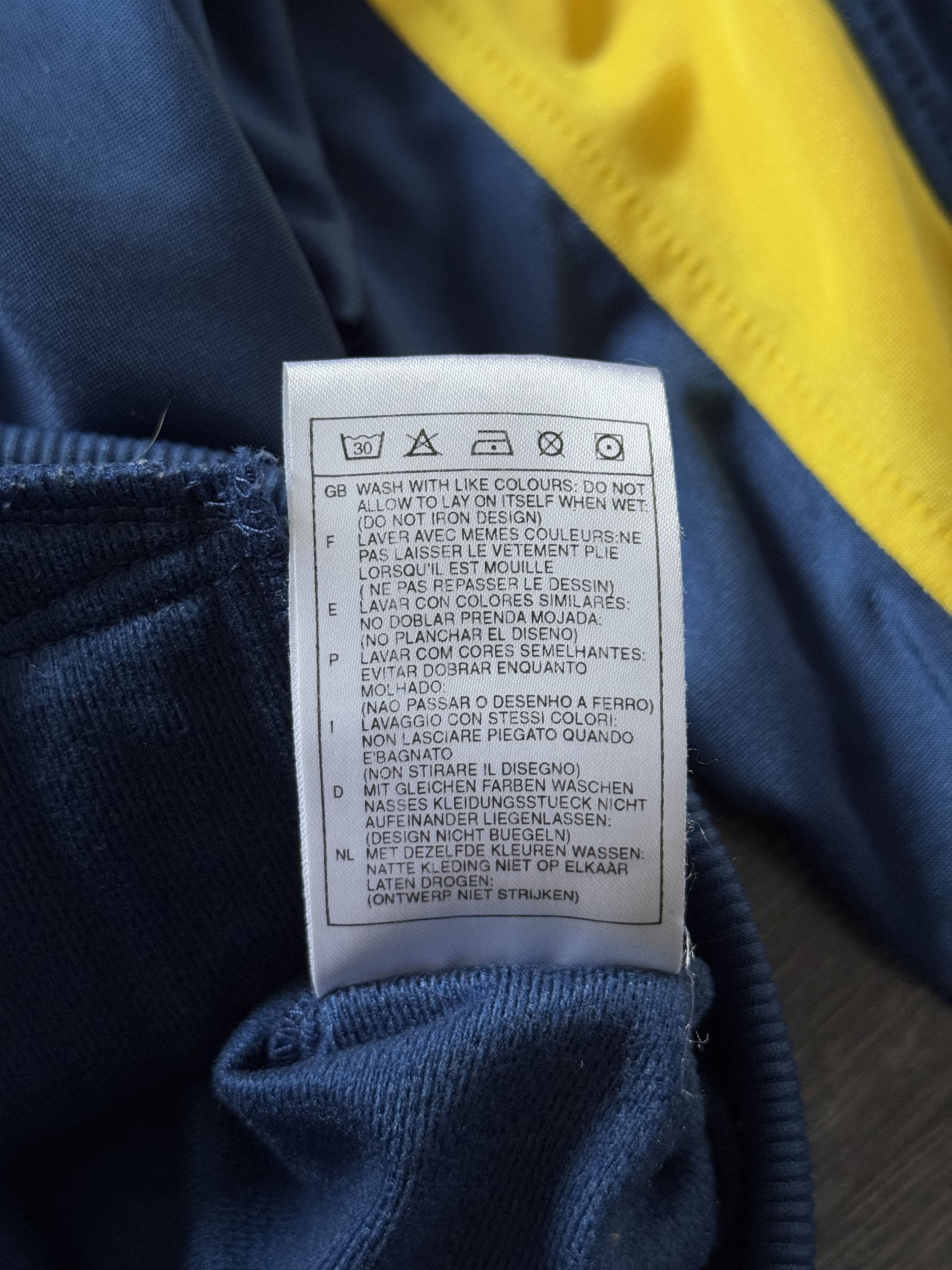Nike Vintage Nike Track Jacket Big Logo Size US M / EU 48-50 / 2 - 9 Thumbnail
