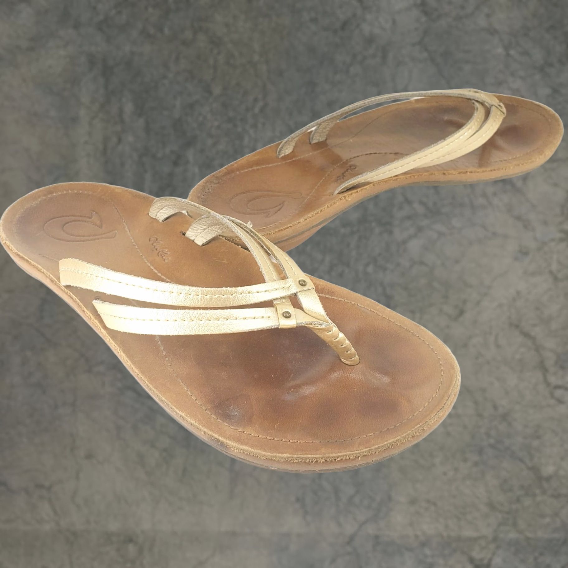 Olukai OluKai UI Sandals Womens Size 6 Gold Leather Strappy Slip On Flip Flops Size US 6 / IT 36 - 1 Thumbnail