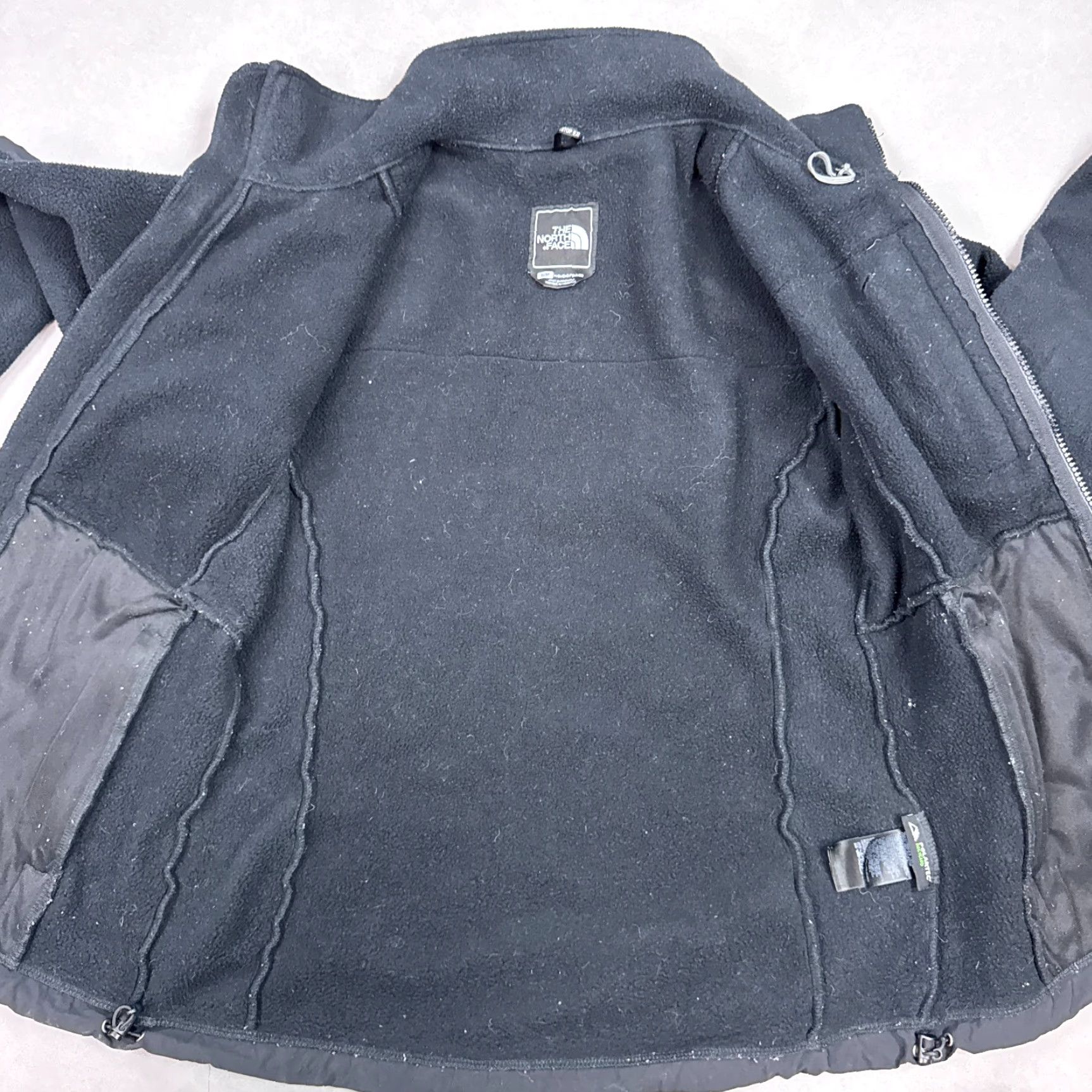 The North Face VINTAGE The North Face Denali Jacket Womens Small Black - Denali Snowboard See Description Size S / US 4 / IT 40 - 5 Thumbnail