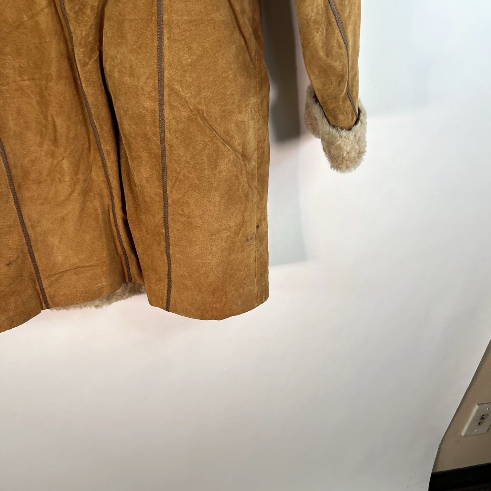 Vintage VTG Gallery Vintage Suede Leather Jacket Women’s Brown Size M Faux Fur Trim Size M / US 6-8 / IT 42-44 - 7 Thumbnail
