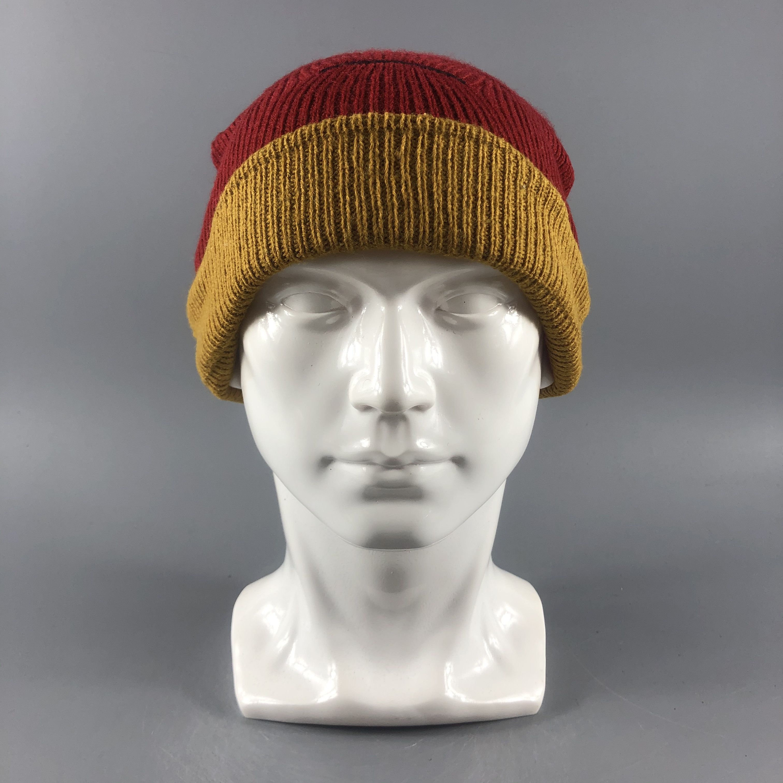 image of Vintage Unknown Hats Angry Face Beanie Knit Snow Hat Snow Cap B942, Men's