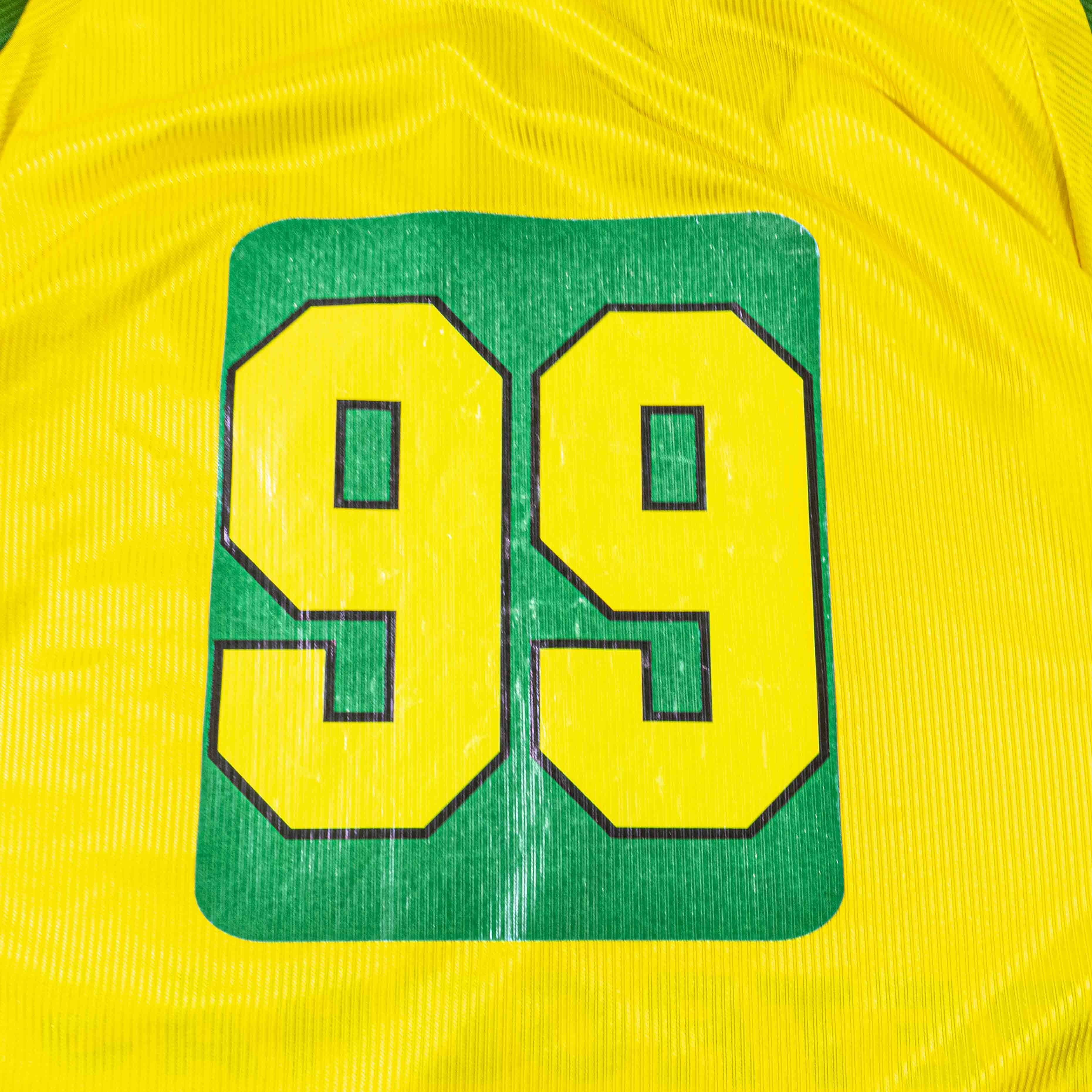 Penalty Vintage 2000 Brazil Futsal Jersey Penalty CBFS Soccer Rare Size US L / EU 52-54 / 3 - 12 Thumbnail