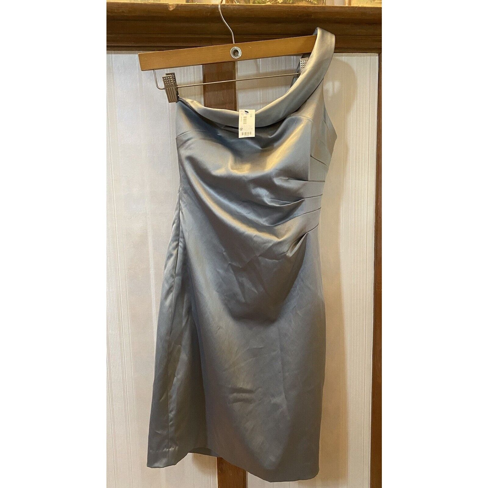 Other NWT HOKA Limited Dress Satin Women’s 0 $98 Cocktail Wedding Size XS / US 0-2 / IT 36-38 - 1 Thumbnail