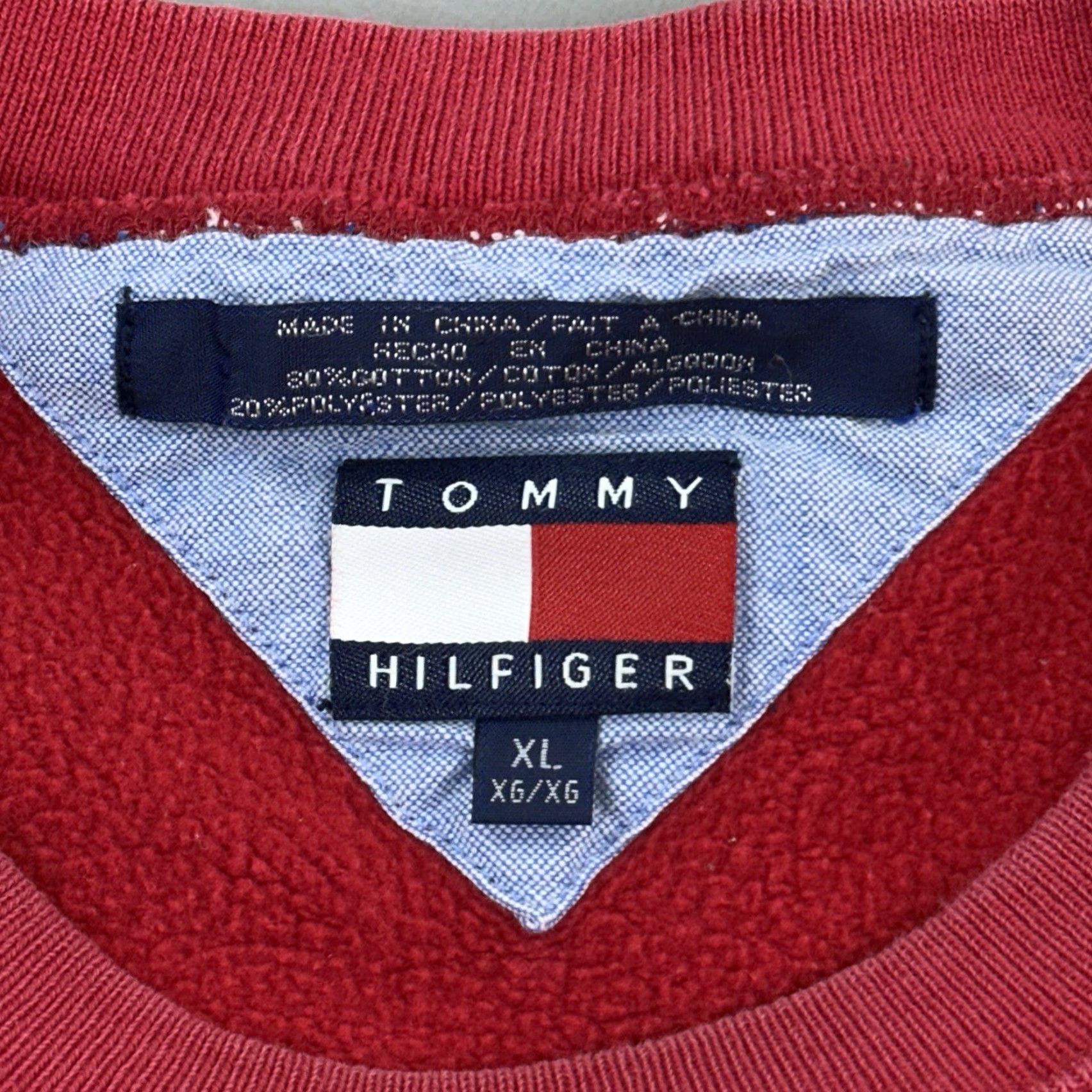 Tommy Hilfiger VINTAGE Tommy Hilfiger Sweatshirt Mens XL Red Heavyweight Crewneck Pullover 90s Size US XL / EU 56 / 4 - 5 Thumbnail