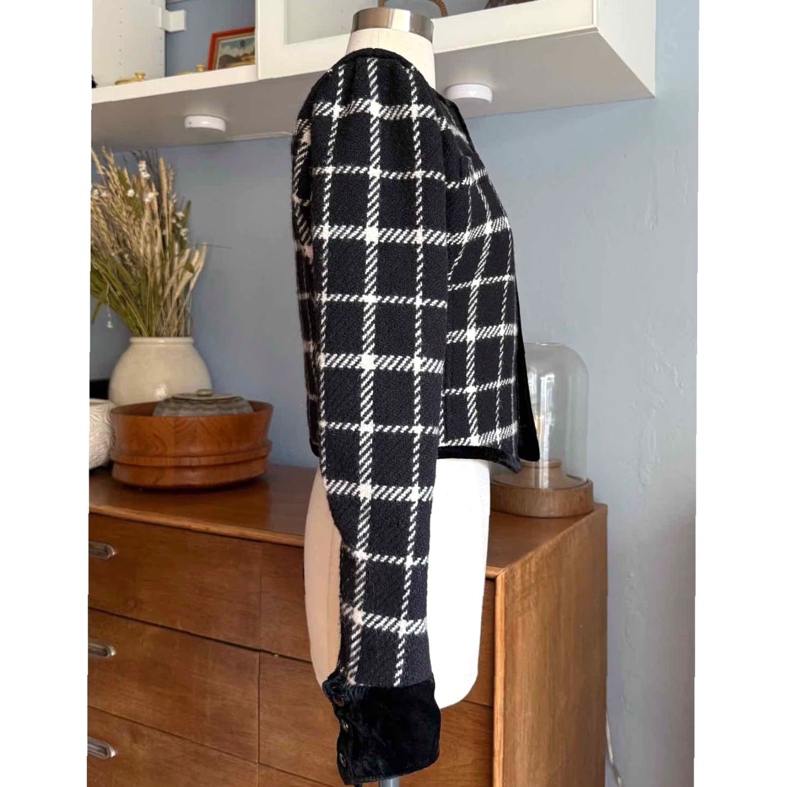 Vintage VINTAGE Emanuel Ungaro Parallele Paris Tweed Jacket Black White Check 80s Size 8 Wool Velvet Trim Womens/Mens Size S / US 4 / IT 40 - 5 Thumbnail