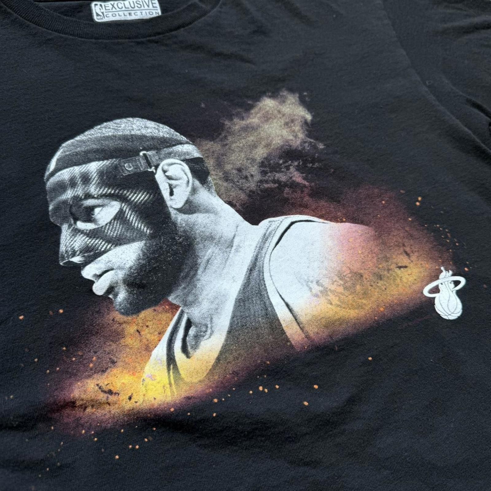 NBA NBA Exclusive Merchandise Masked Lebron Miami Heat T- Shirt Size US M / EU 48-50 / 2 - 3 Thumbnail