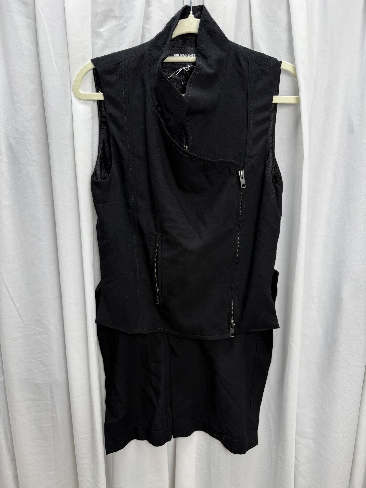 Ann Demeulemeester Ann Demeulemeester Double Zip Silk Vest Size XXS / US 00 / IT 34 - 1 Thumbnail