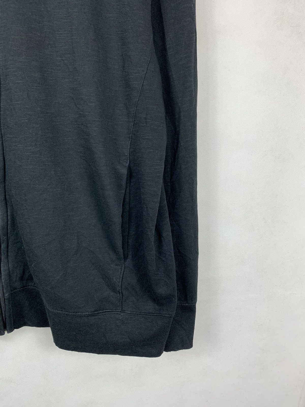 Japanese Brand Steals! Uniqlo Airism Full Black Hoodie Sweater Size US L / EU 52-54 / 3 - 3 Thumbnail