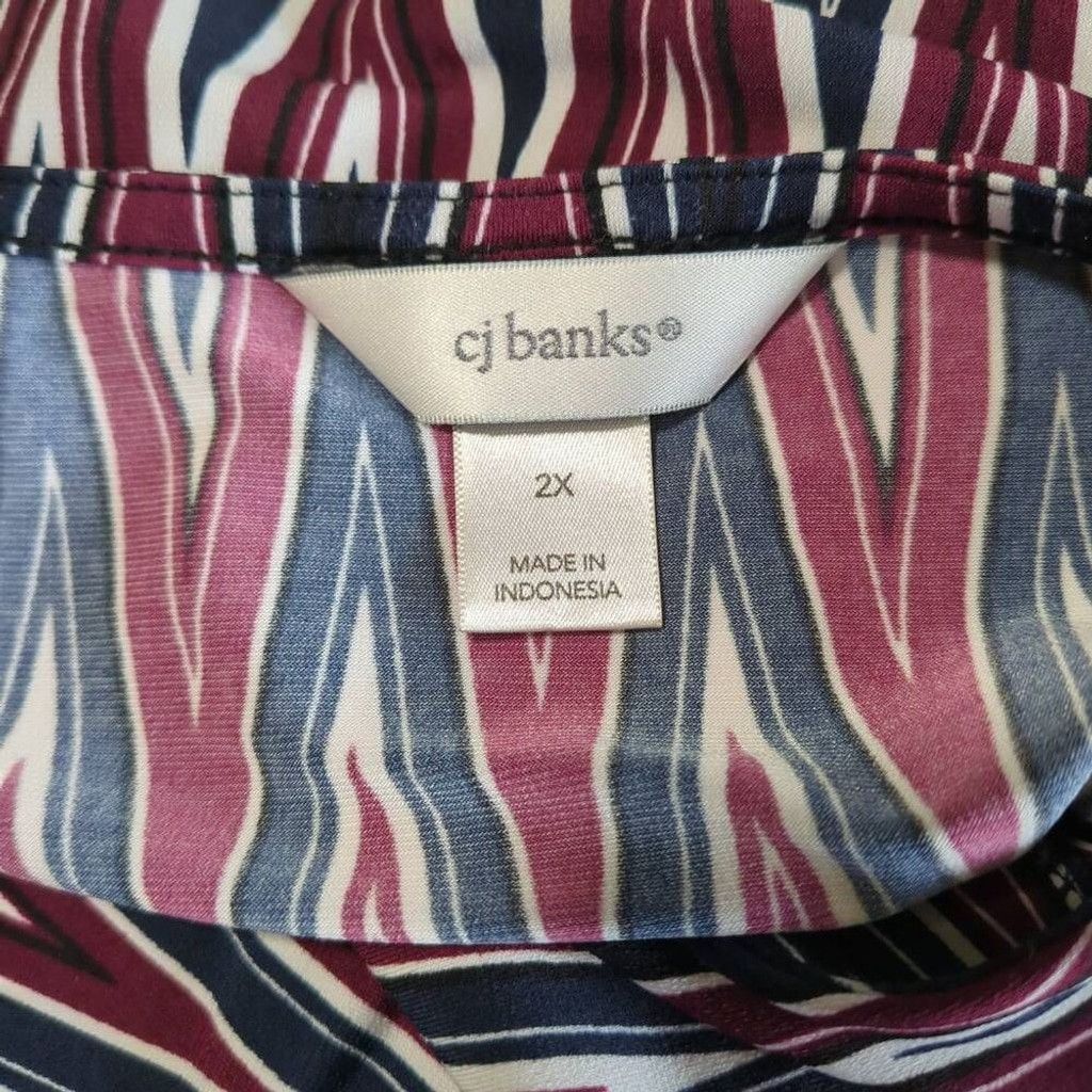 Other CJ Banks Women's 2X Sleeveless Tunic Burgundy Blue Chevron Size XXL / US 16-18 / IT 52-54 - 6 Thumbnail