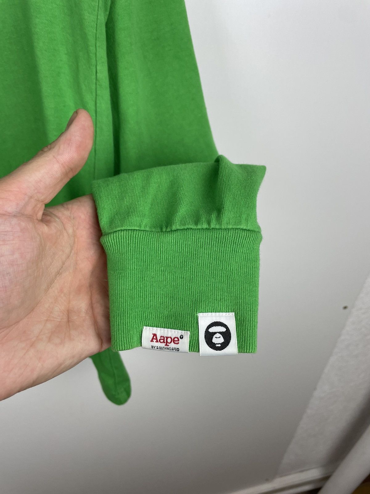 Aape × Bape Aape by A Bathing Ape BAPE UNVS Big Logo Green Size S Size US S / EU 44-46 / 1 - 7 Thumbnail