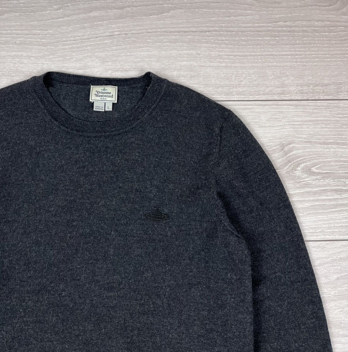 Vivienne Westwood Vivienne Westwood 100% Wool Grey Logo Sweater Size US L / EU 52-54 / 3 - 9 Thumbnail