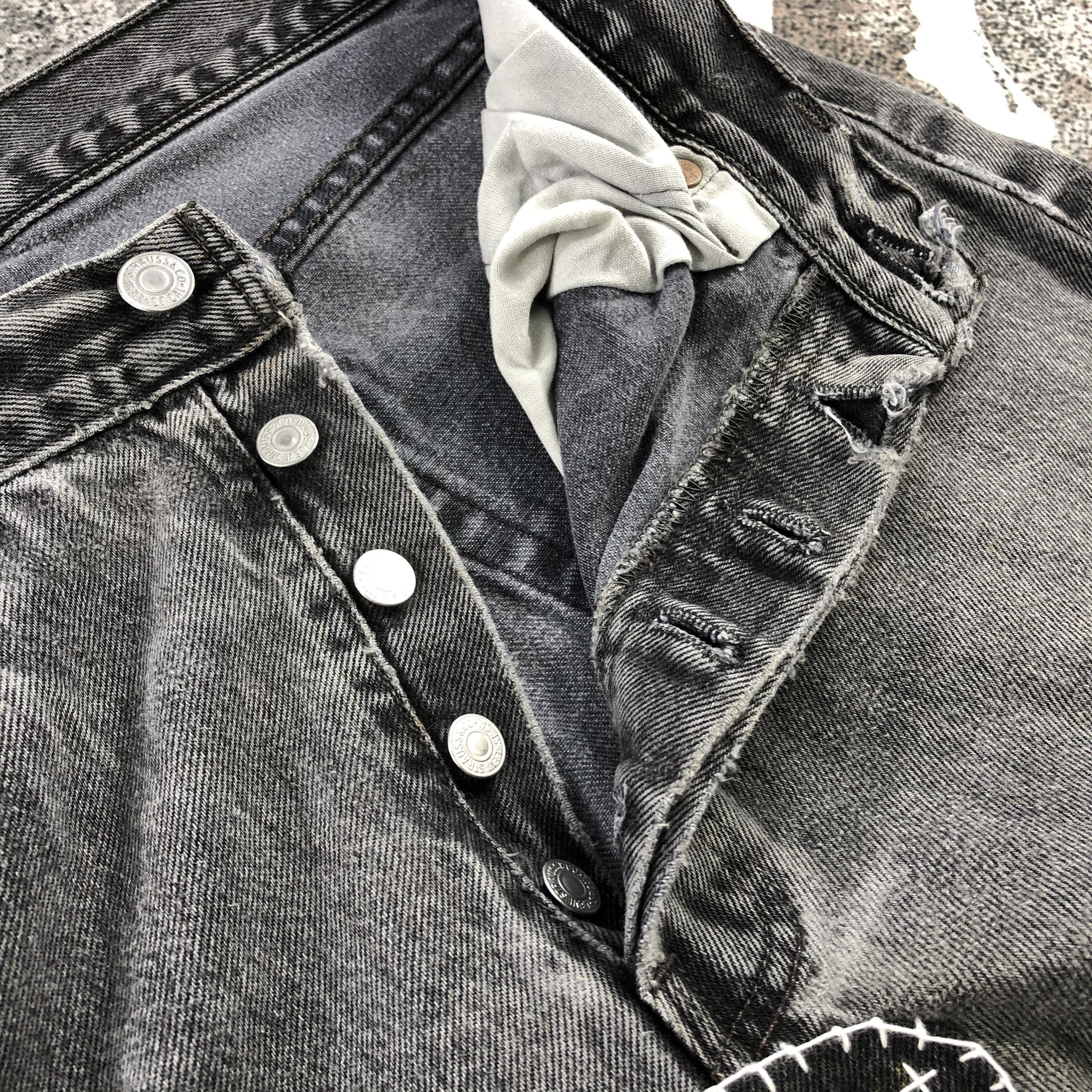 Levi's Vintage Levis 501 Jeans Patchwork Faded Black Denim KJ726 Size US 32 / EU 48 - 13 Thumbnail