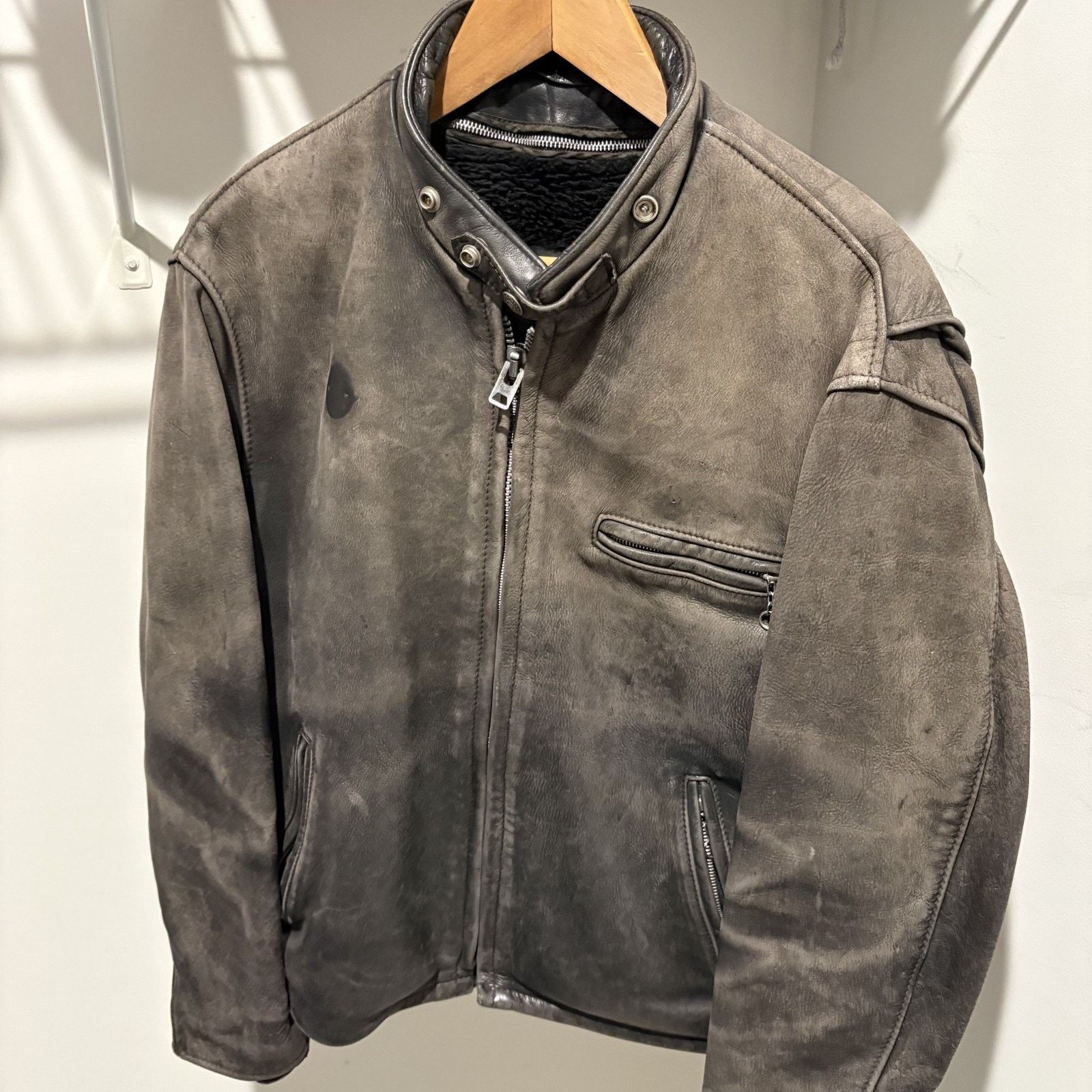 Schott × Vintage Vintage Schott 141 Cowhide Leather Cafe Racer Jacket 42 Size US L / EU 52-54 / 3 - 4 Thumbnail