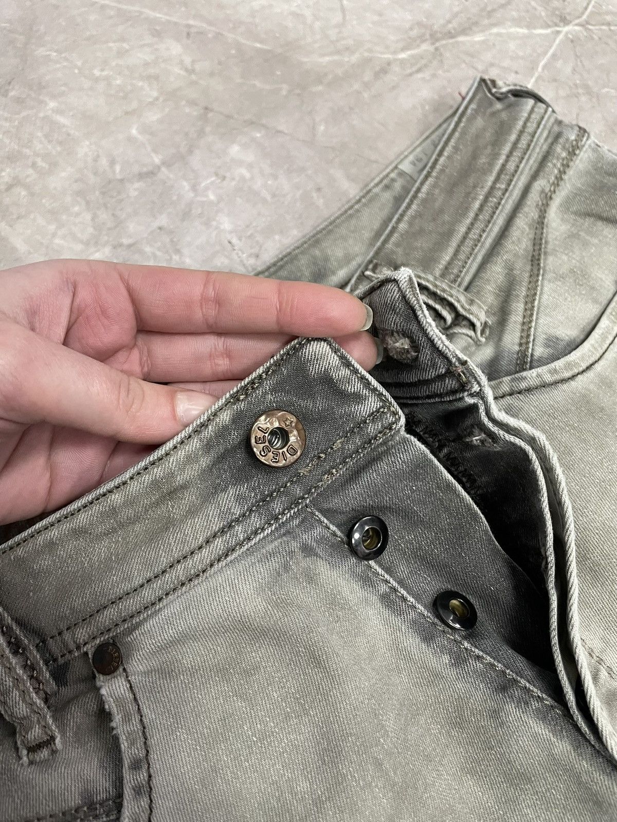 Diesel Diesel Vintage Distressed Washed Grey boris bijan style Size US 33 - 6 Thumbnail