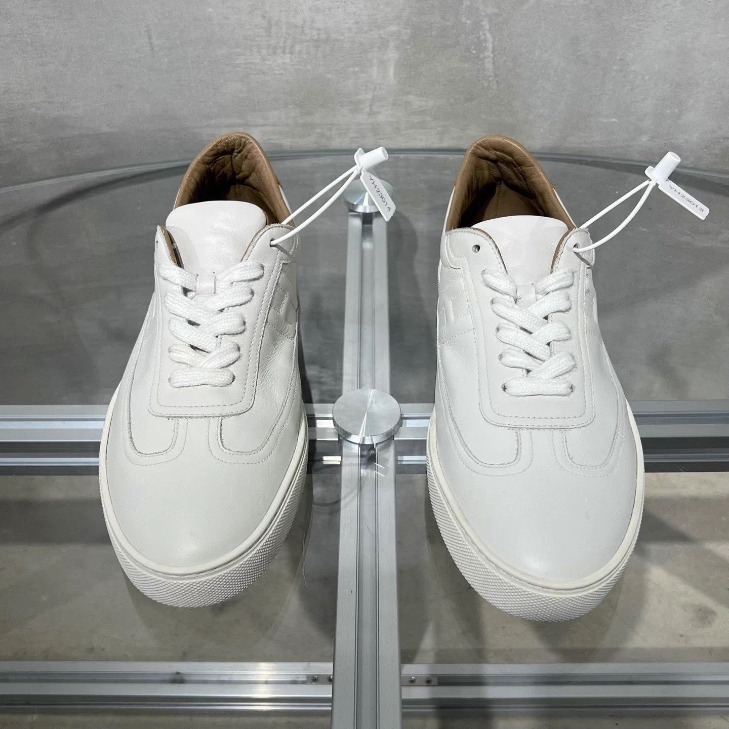 Hermes Hermes Quicker White Orange Sneakers Size 41 Size US 8 / EU 41 - 1 Thumbnail