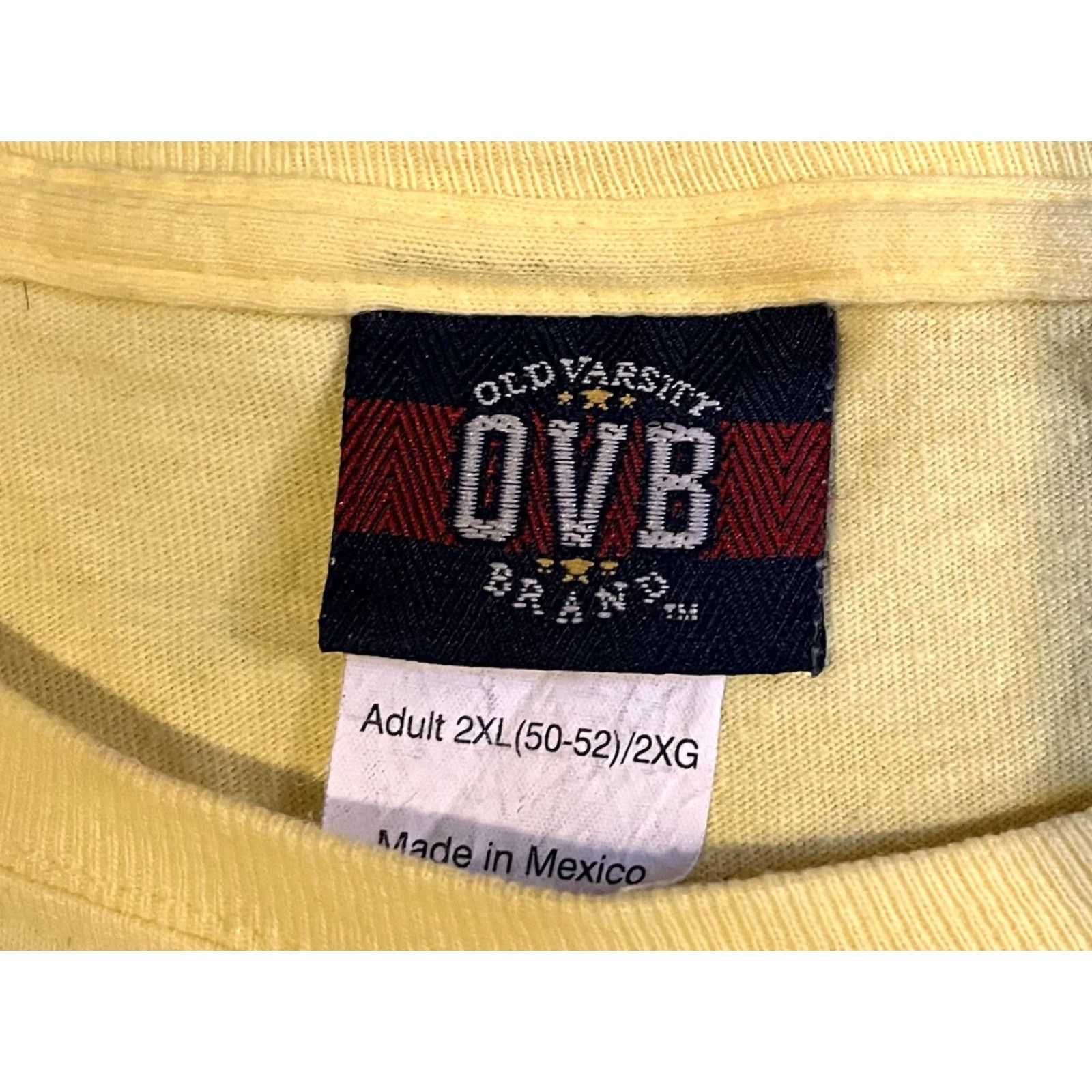 Vintage VINTAGE Old Varsity Brand Beach Chair Shirt Women’s XXL (Fits XL) Yellow 90s Beach Retro Nautical College T-Shirt Womens Size XL / US 12-14 / IT 48-50 - 4 Thumbnail