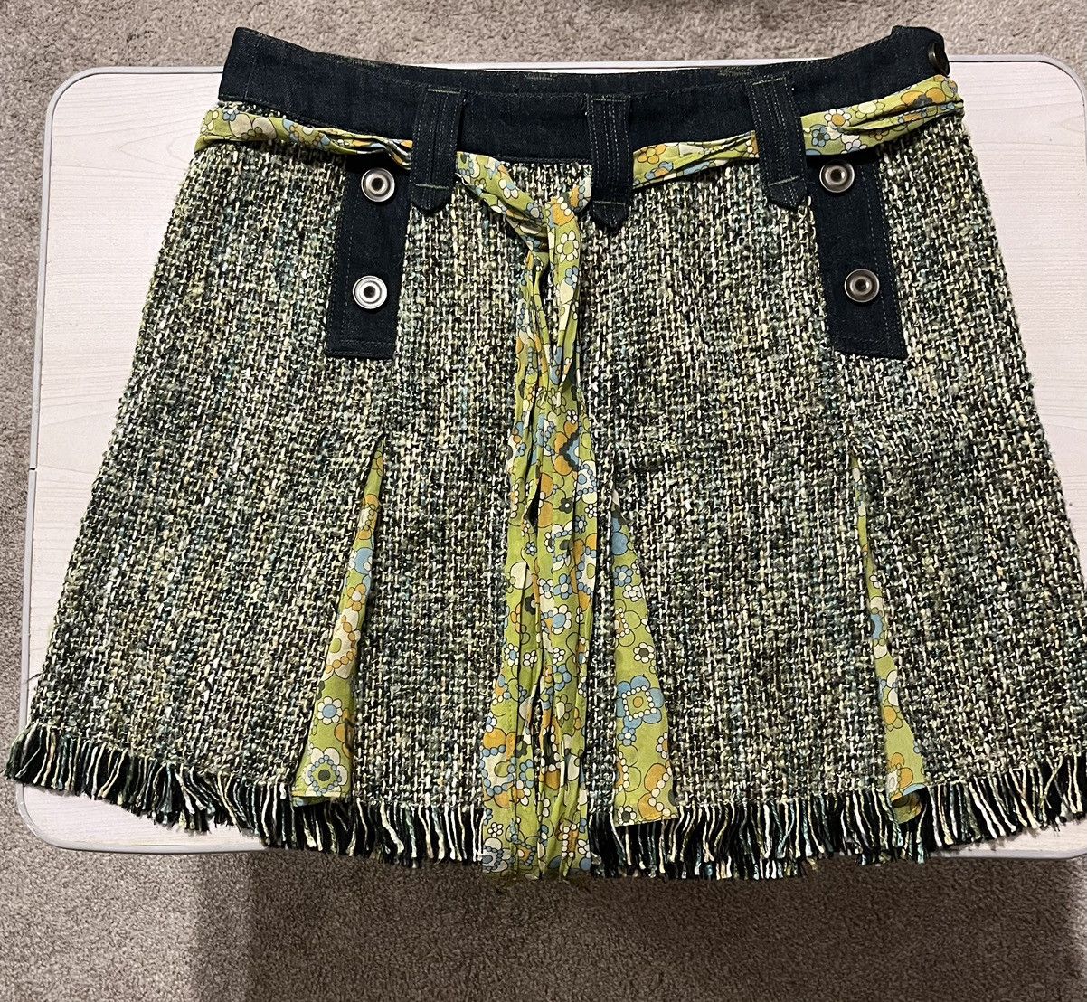 Dolce & Gabbana Dolce & Gabbana Tweed Multi Color Pleated mini skirt Size 30" / US 8 / IT 44 - 1 Thumbnail