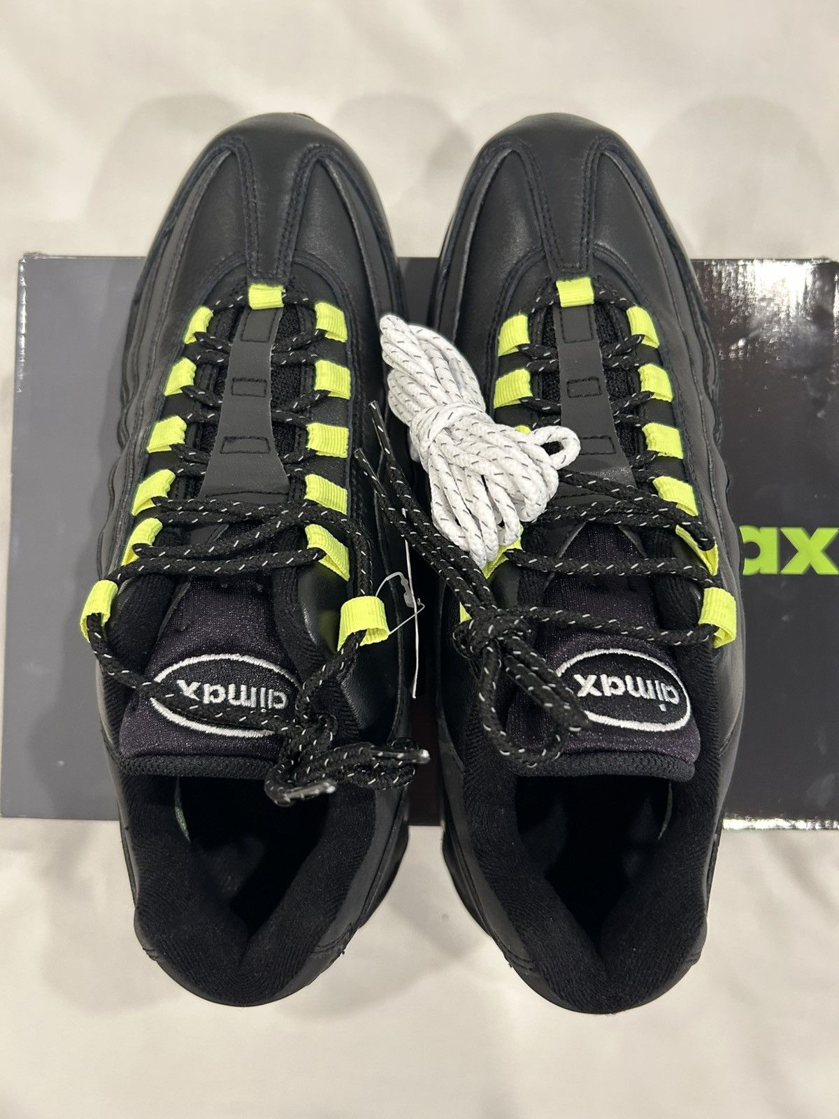 Nike × atmos Nike Air Max 95 SE Big Bubble Atmos Harajuku Japan Exclusive Size US 10 / EU 43 - 2 Thumbnail