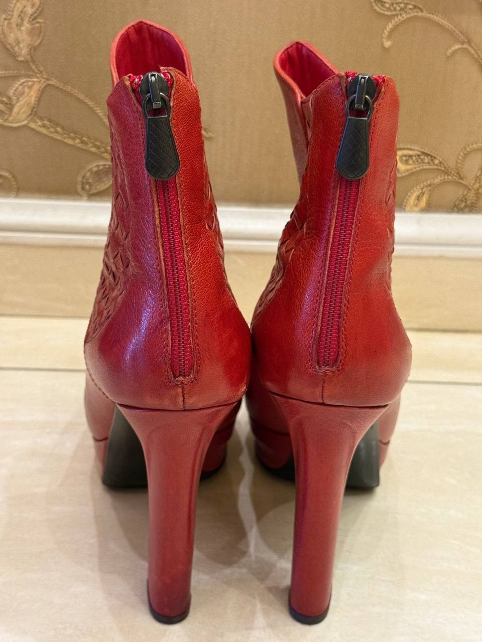 Bottega Veneta Bottega Veneta Red Leather Intrecciato Platform Ankle Boots Size US 10 / IT 40 - 11 Thumbnail