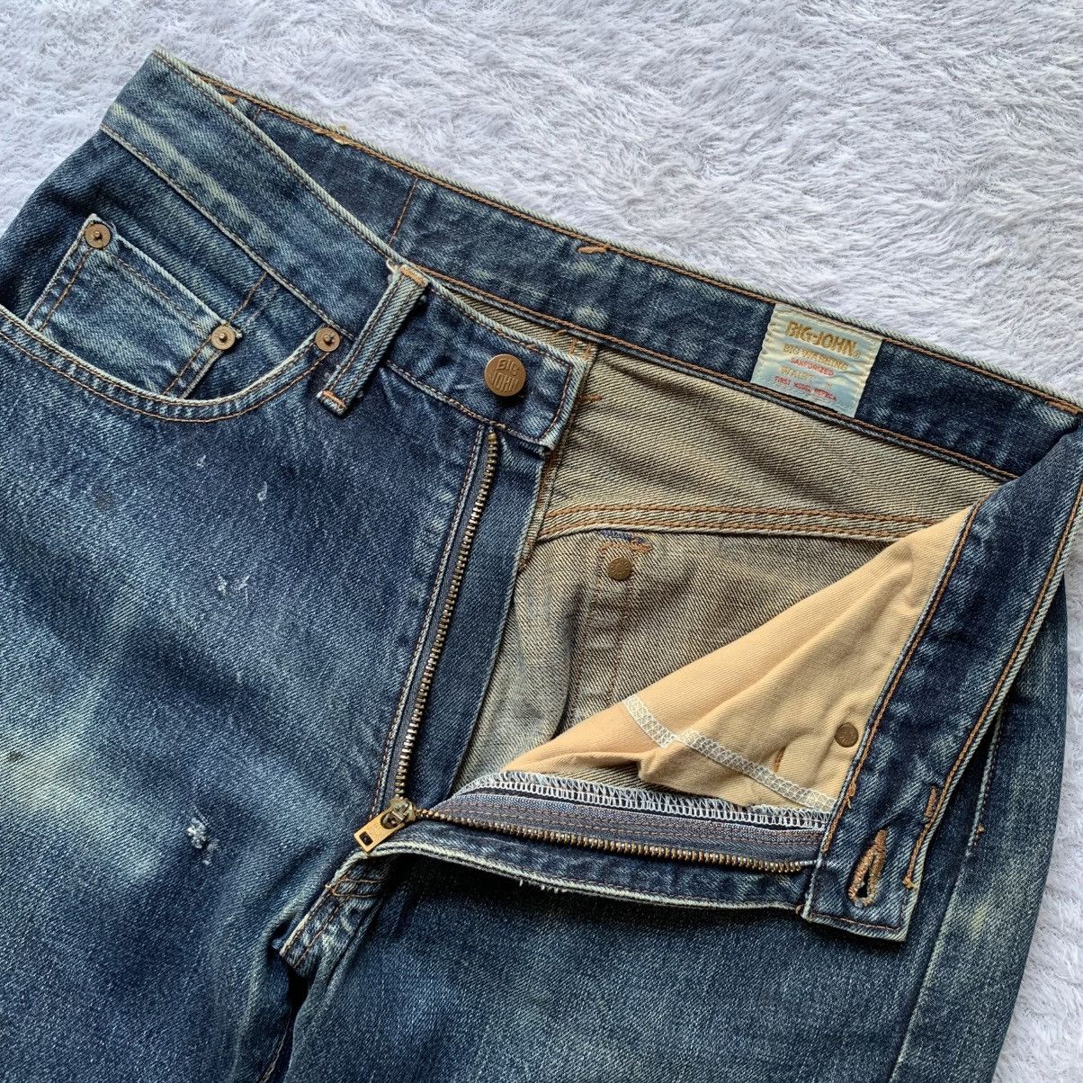 Big John Vintage big john first model distressed and ripped selvedge Size US 30 / EU 46 - 7 Thumbnail
