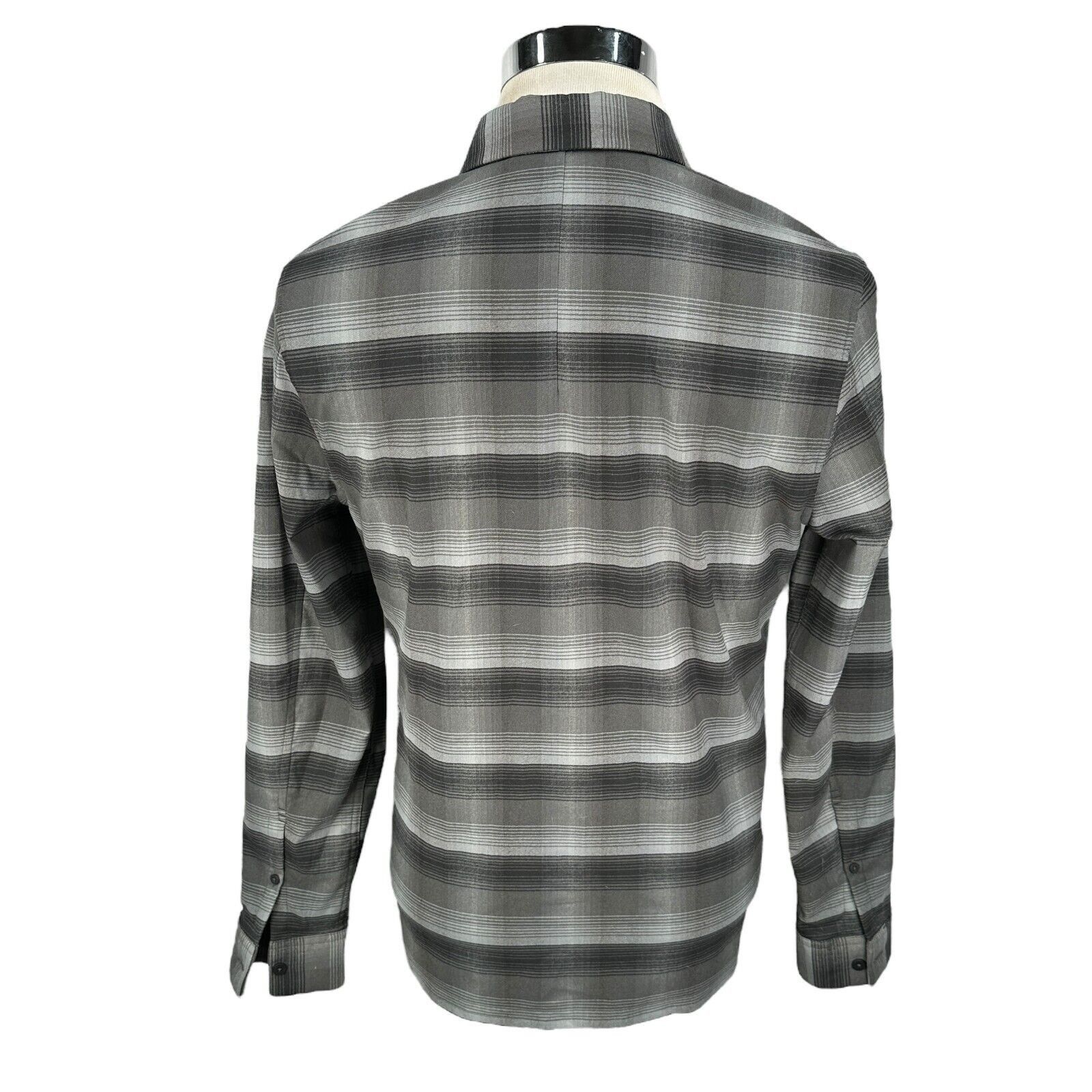 Lululemon Lululemon Masons Peak Flannel Shirt Men’s S Gray Button Size US S / EU 44-46 / 1 - 4 Thumbnail