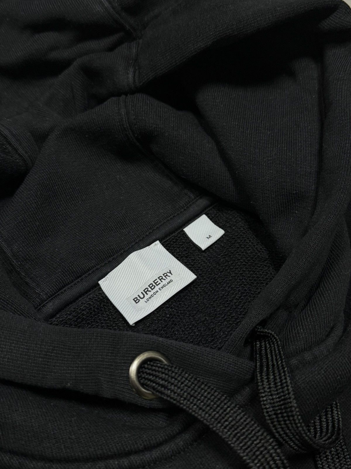 Burberry Burberry TB big logo hoodie London England Size US M / EU 48-50 / 2 - 7 Thumbnail