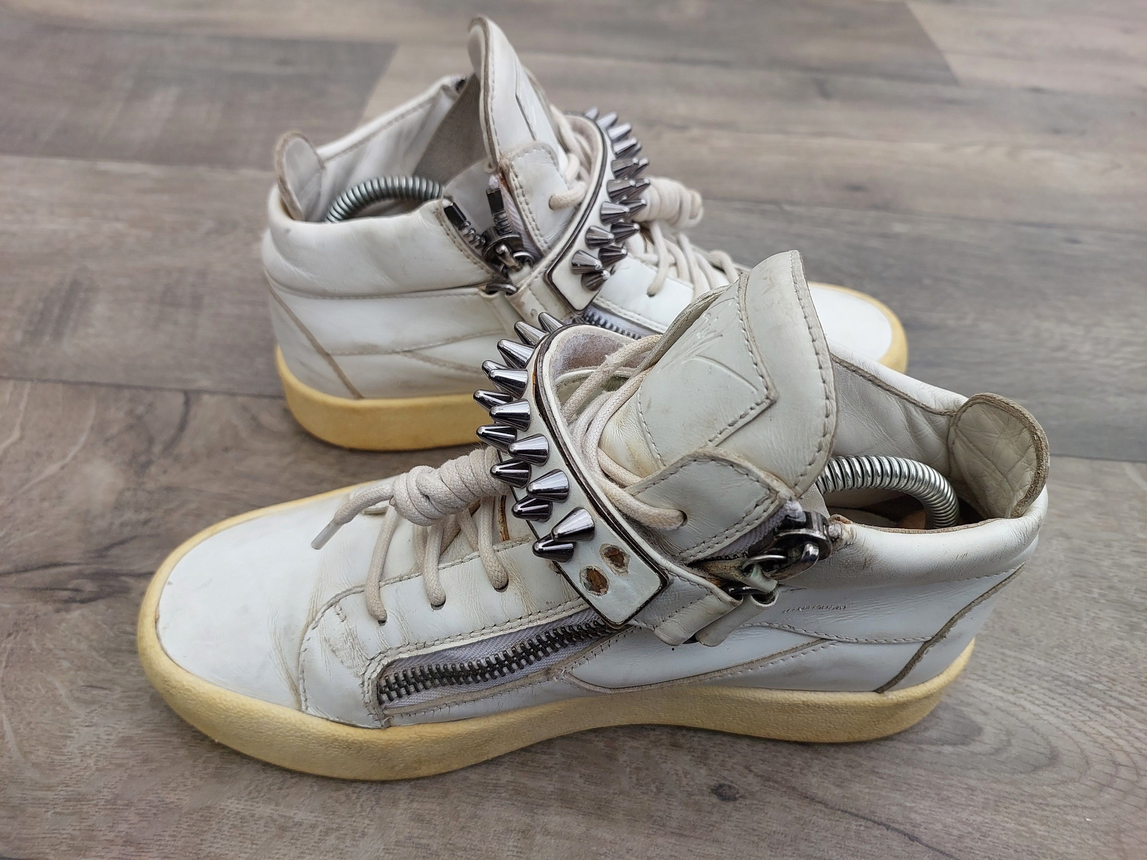 Giuseppe Zanotti Giuseppe Zanotti White All Strap Studded High Top Size US 7 / EU 40 - 3 Thumbnail