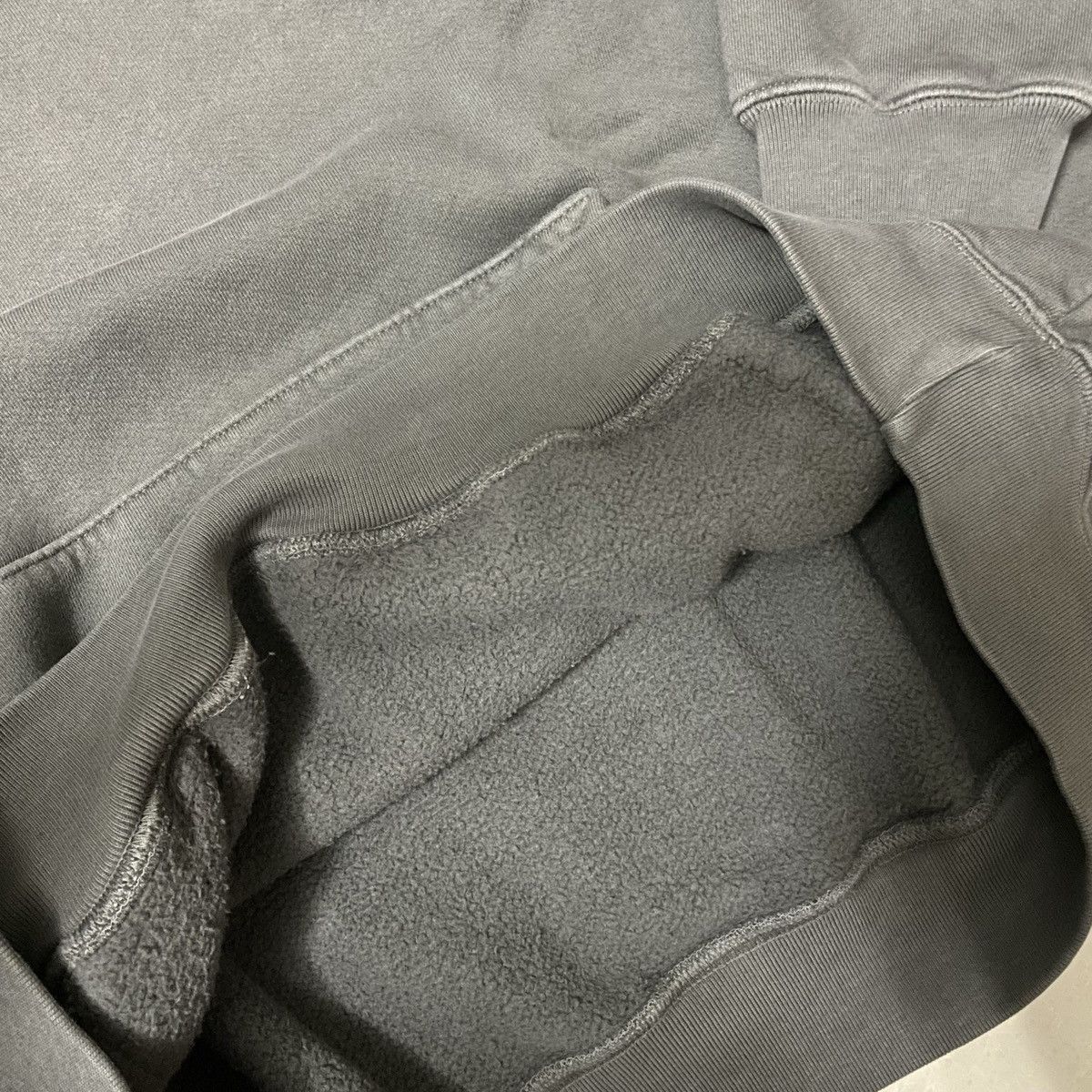 HIDDEN Embroidered Logo Hoodie Size US L / EU 52-54 / 3 - 4 Thumbnail