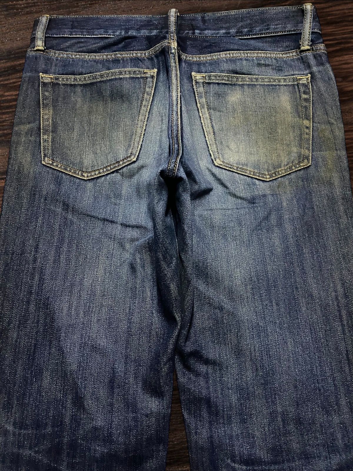 Japanese Brand Vintage Japanese Brand Uniqlo Mud Wash Distressed Loose Jean Size US 34 / EU 50 - 4 Thumbnail