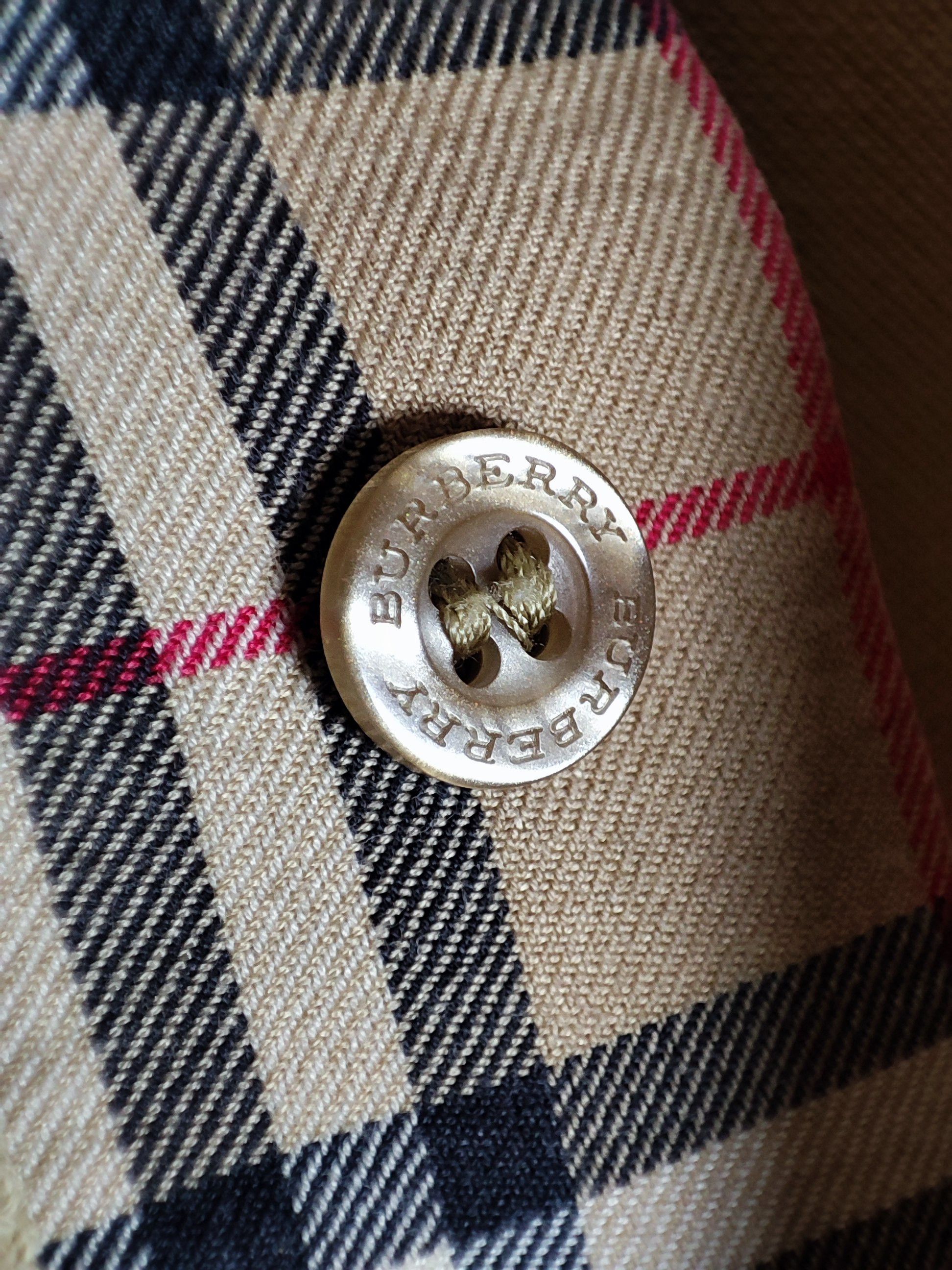 Burberry Burberry Polo S tan Size US S / EU 44-46 / 1 - 7 Thumbnail