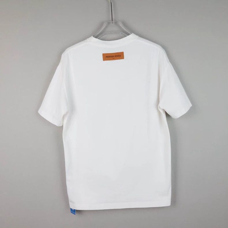 Louis Vuitton Louis Vuitton Logo Flame Graffiti Short Sleeve T-Shirt Size US M / EU 48-50 / 2 - 2 Thumbnail