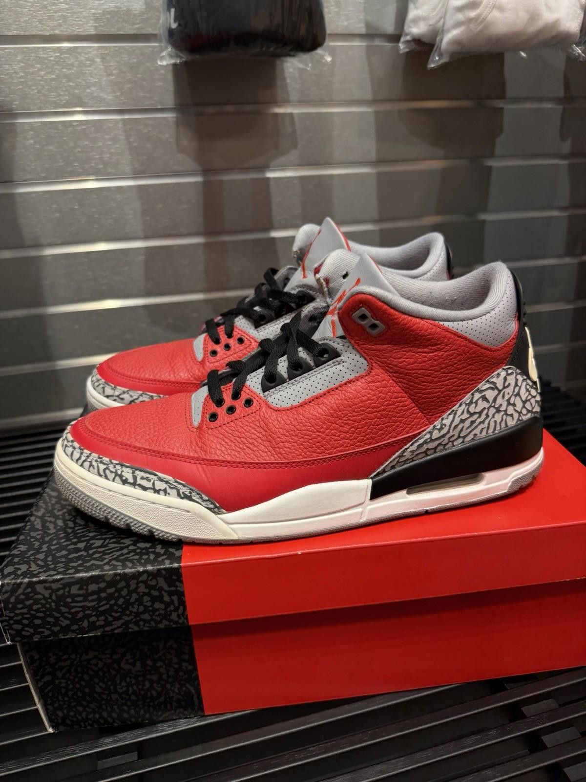 Jordan Brand Nike Air Jordan 3 Retro SE "Unite" Size 12.5M Size US 12.5 / EU 45-46 - 5 Thumbnail