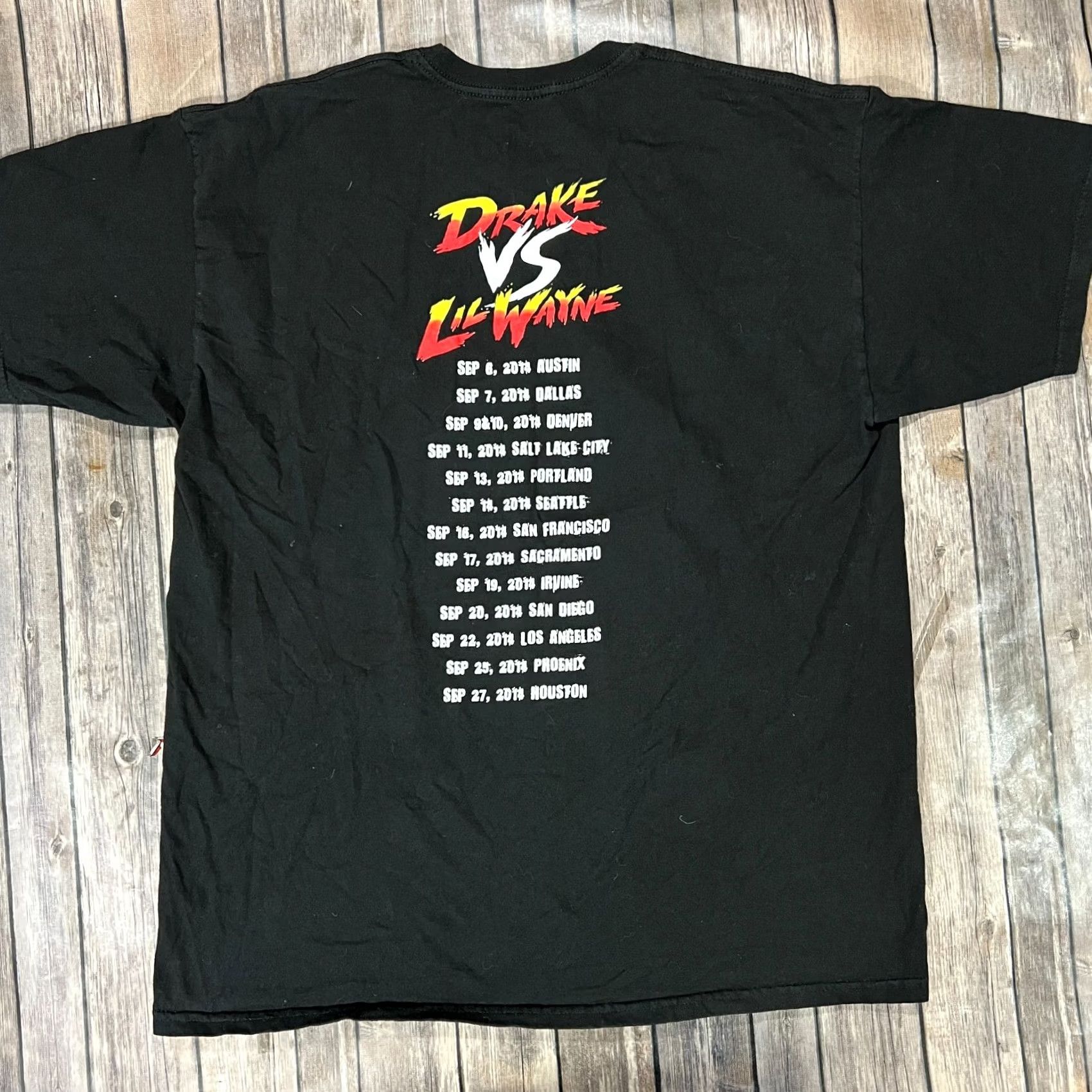 Vintage Drake Vs. Lil Wayne 2014 Tour Concert Shirt Dates Large Mens Hip Hop Rap Shirt Size US L / EU 52-54 / 3 - 4 Thumbnail
