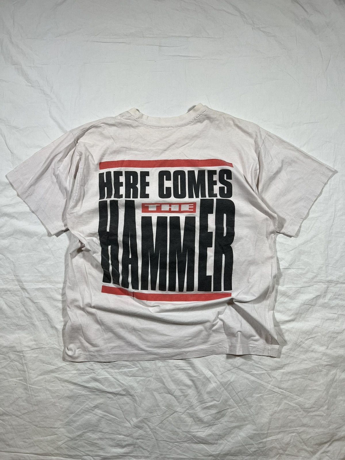 Band Tees Vintage 90s Mc Hammer Here Comes The Hammer Tee Size US L / EU 52-54 / 3 - 4 Thumbnail