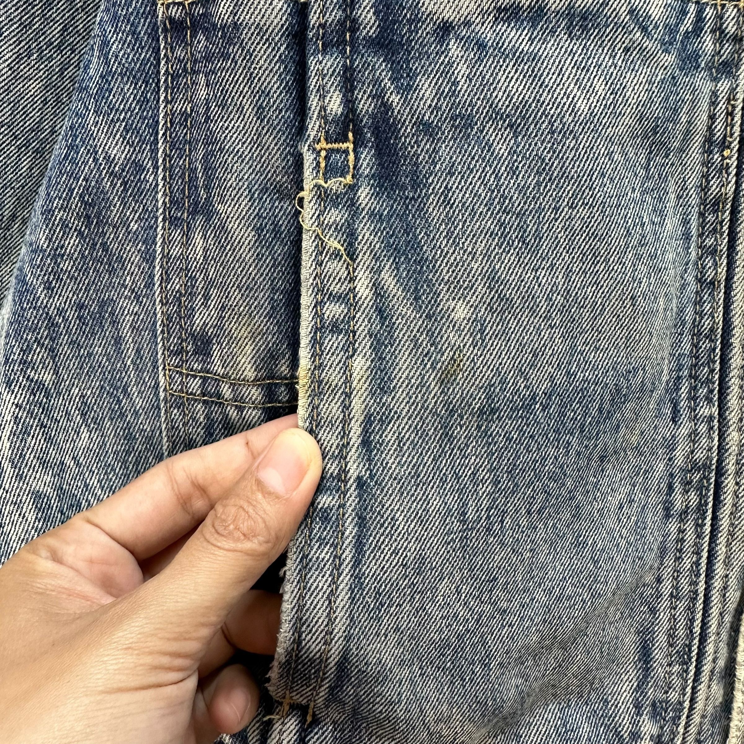 Vintage Vintage Distressed Stone Wash Denim Jacket #A37-0848 Size US L / EU 52-54 / 3 - 4 Thumbnail