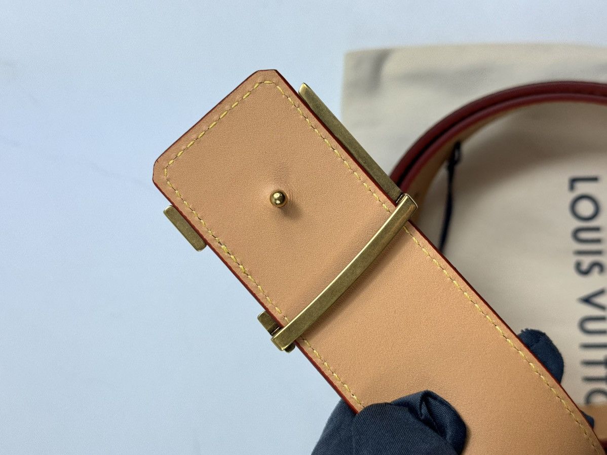 Louis Vuitton LV INITIALS 40MM MONOGRAM REVERSIBLE BELT Size 34 - 5 Thumbnail