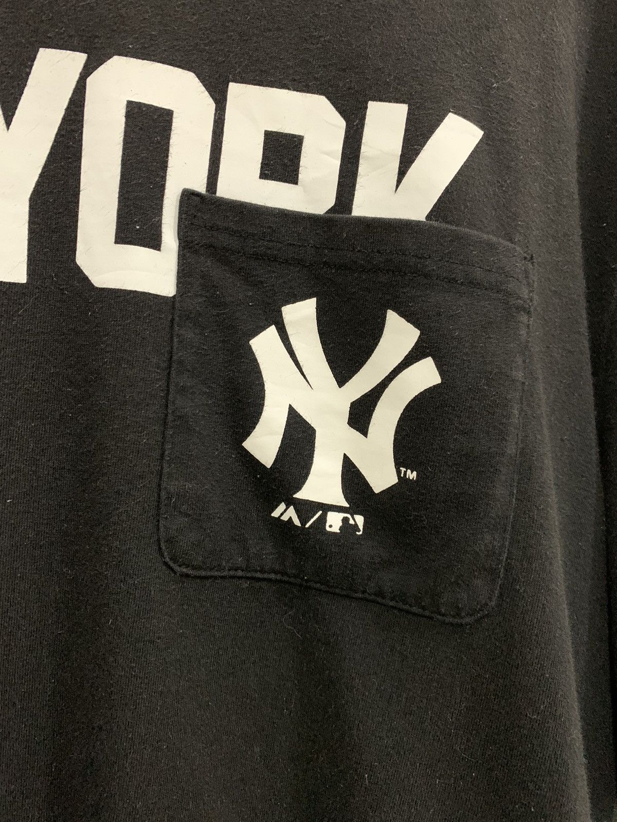 MLB MLB NY New Yankees Baseball Pocket Tee Size US XXL / EU 58 / 5 - 4 Thumbnail