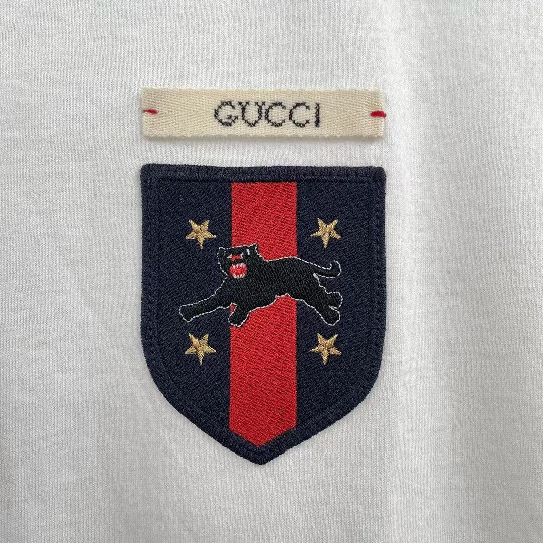 Gucci Gucci chest shield badge logo short sleeve Nextarrow-2412 Size US M / EU 48-50 / 2 - 3 Thumbnail