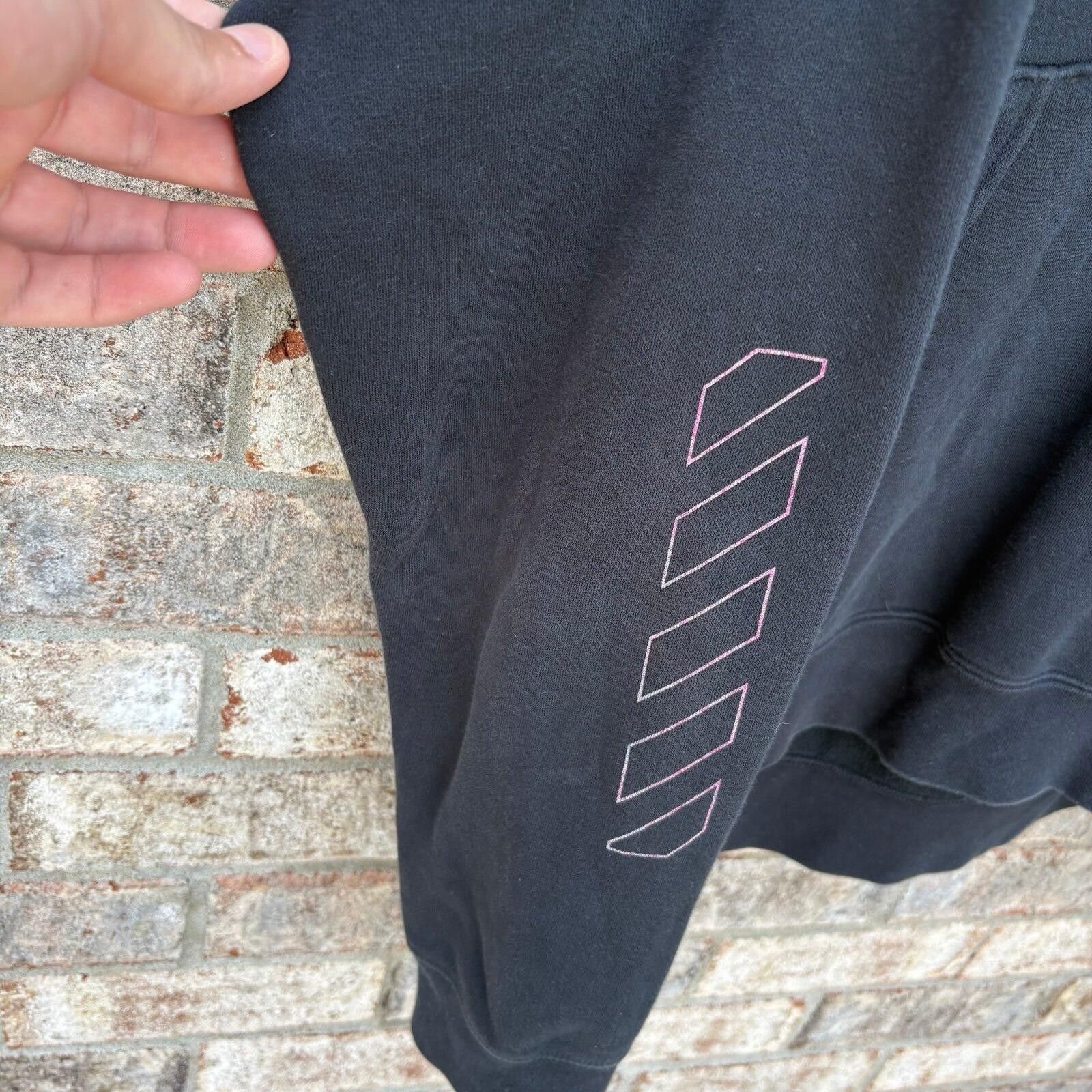 Nike Vintage Nike Center logo hoodie Size US L / EU 52-54 / 3 - 5 Thumbnail