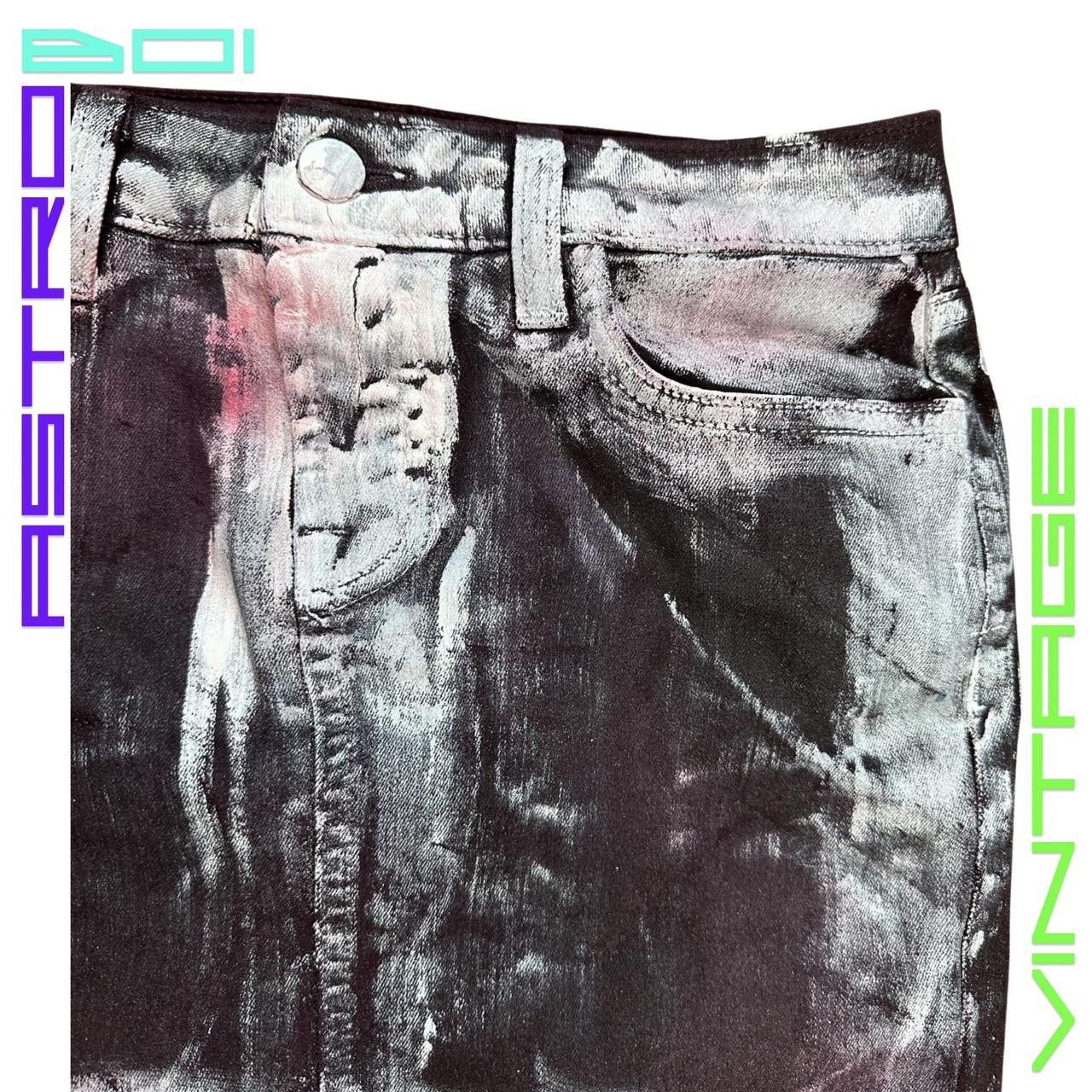 Other ASTROBOI* PAINTED WAXED DENIM MINI SKIRT Size 25" / US 0 / IT 36 - 2 Thumbnail