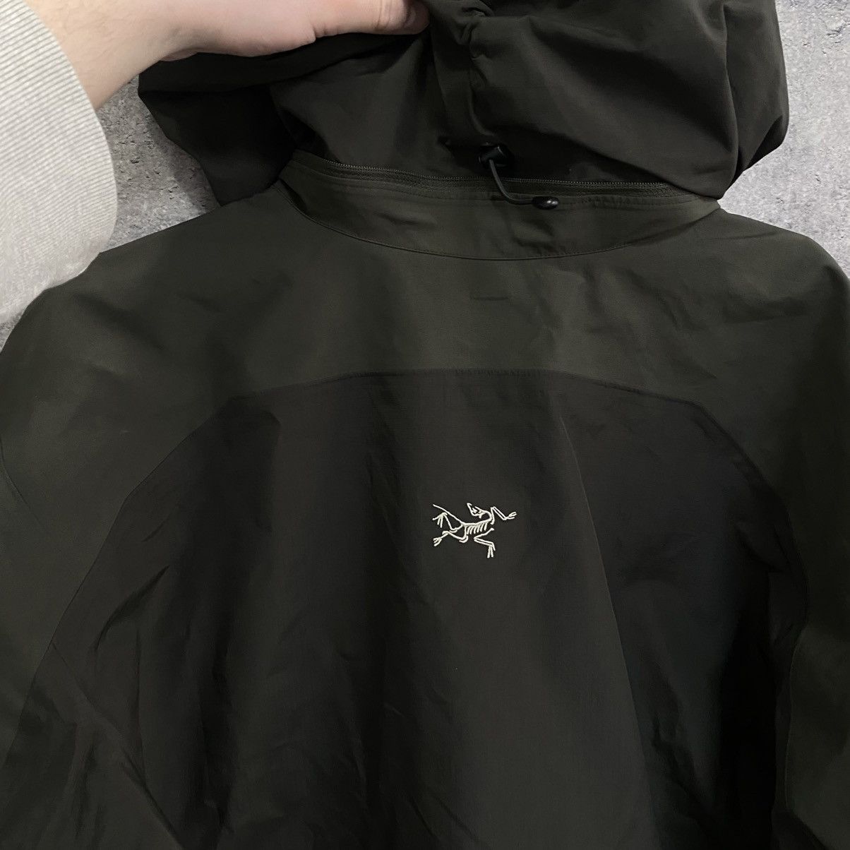 Arc'teryx Men's Arcteryx Beta Gore-Tex Pro Shell Recco Jacket Size US L / EU 52-54 / 3 - 11 Thumbnail