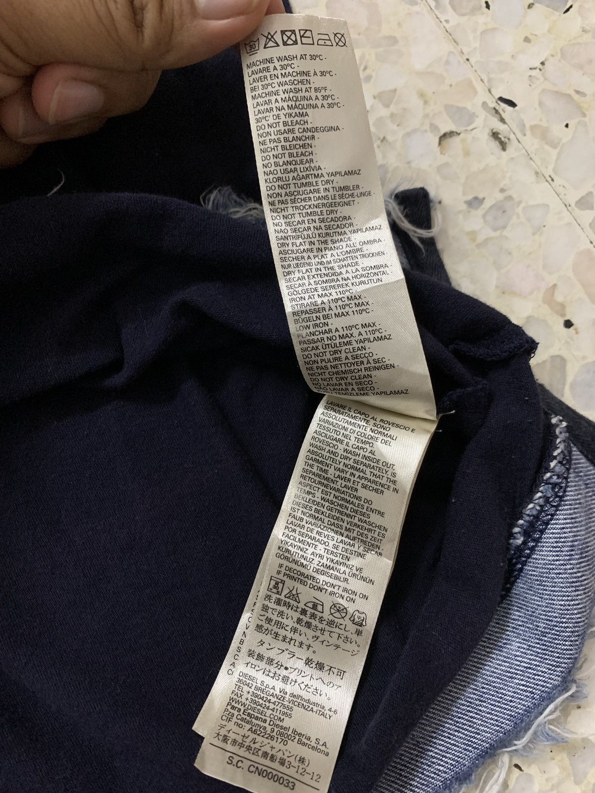 Designer × Diesel × Vintage VINTAGE DIESEL JEANS DESIGN TEE Size M / US 6-8 / IT 42-44 - 7 Thumbnail