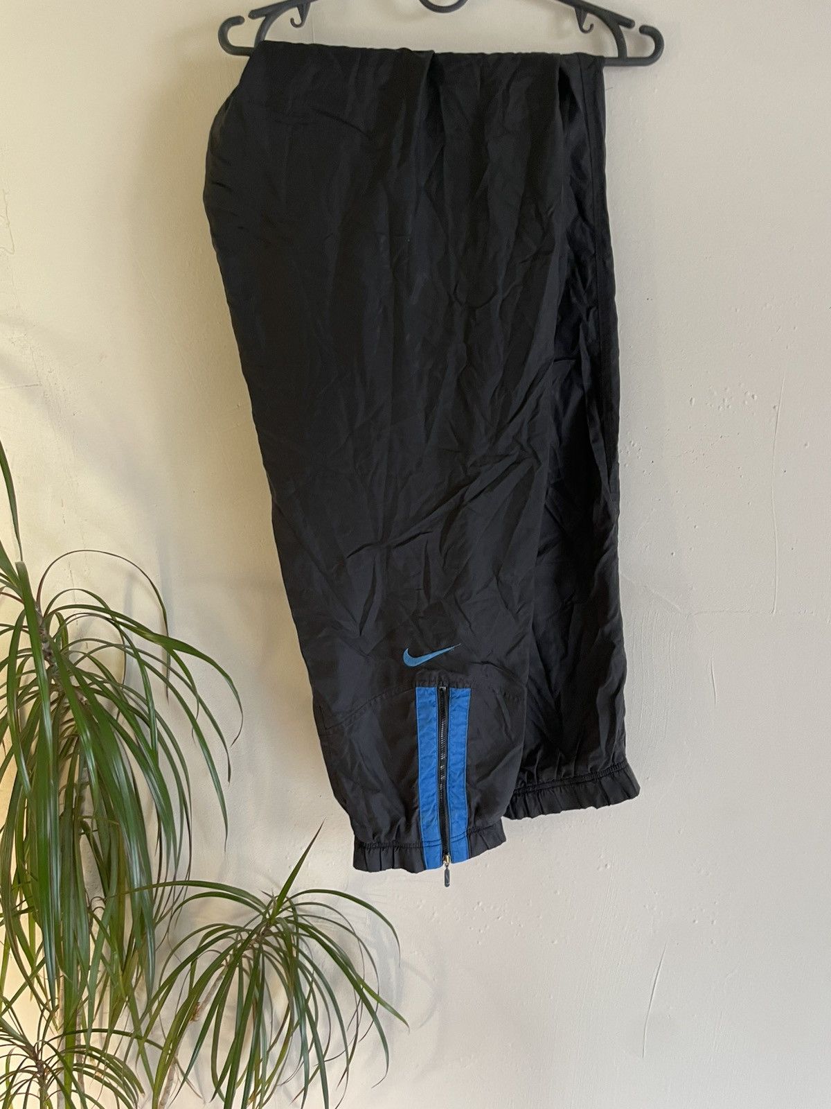 Nike Vintage Nike Tracksuit Jacket And Pants 90s Swoosh Y2K Size US M / EU 48-50 / 2 - 7 Thumbnail