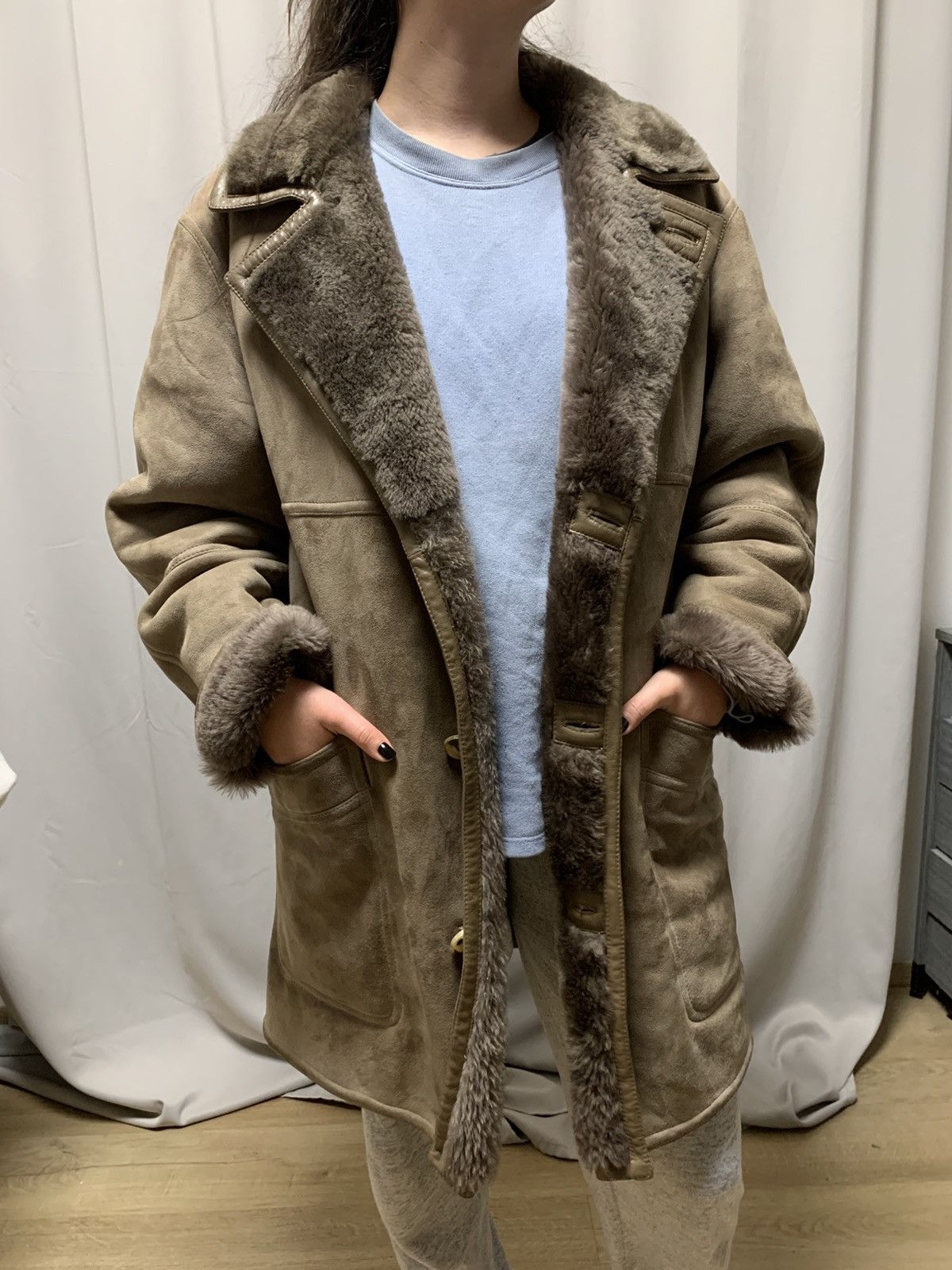 Vintage Vintage Reindeer Fur Coat Size US L / EU 52-54 / 3 - 2 Thumbnail
