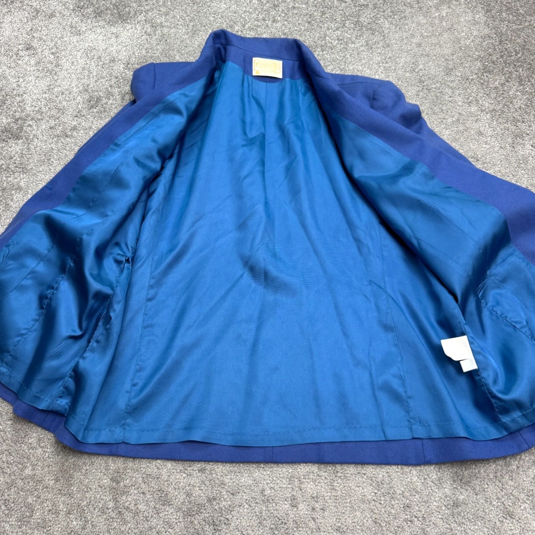 Pendleton VINTAGE Pendleton Blue Blazer Jacket Womens 18 Wool Virgin Wool Button-Front Classic Blazer Womens Size XXL / US 16-18 / IT 52-54 - 4 Thumbnail