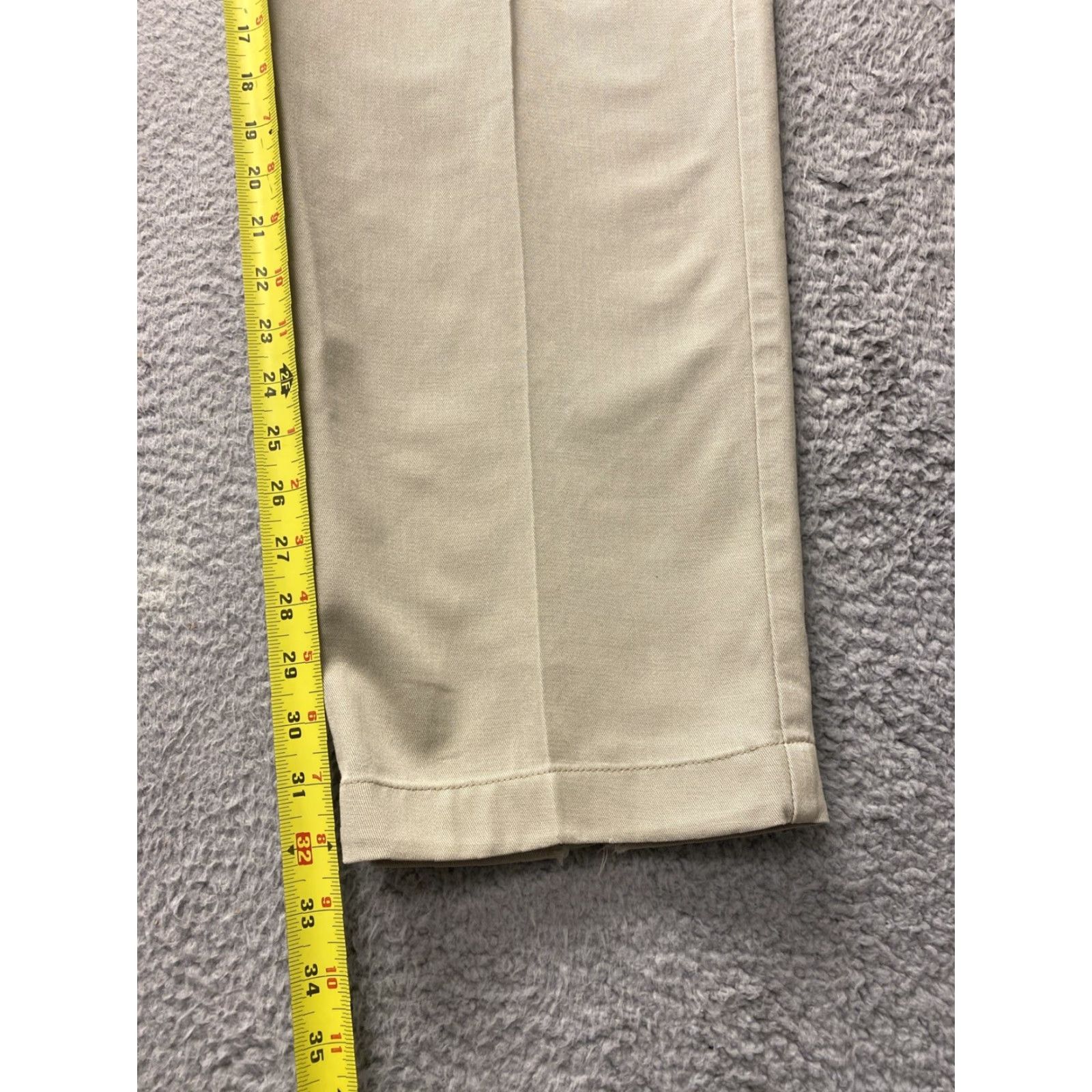 Tommy Hilfiger Vintage Tommy Hilfiger Chino Pants Men 38x32 Khaki Pleated 90s 158-27 Size US 38 / EU 54 - 4 Thumbnail