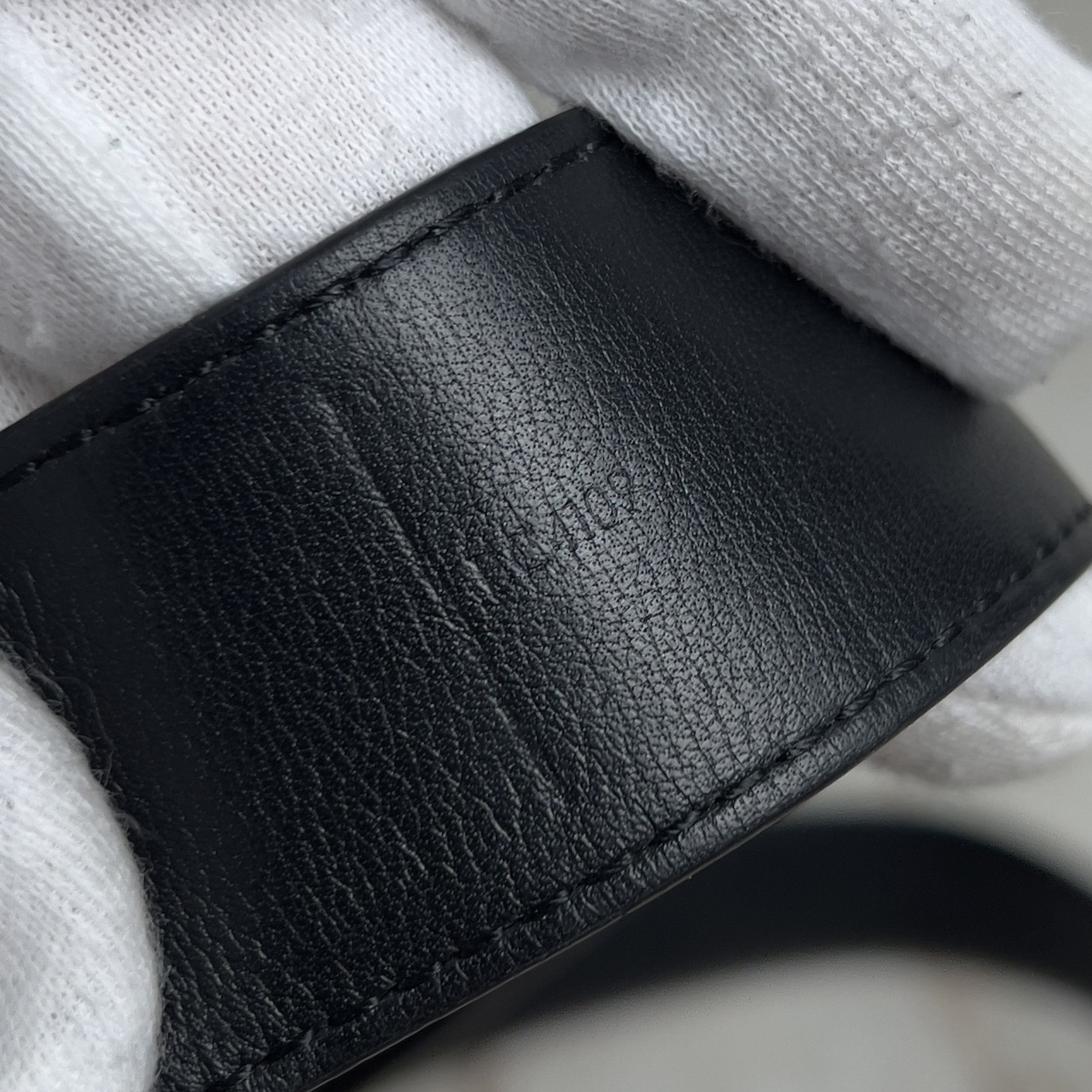 Louis Vuitton Utility Monogram Eclipse Belt Bag Pounch 35 mm Crossbody Size ONE SIZE - 11 Thumbnail