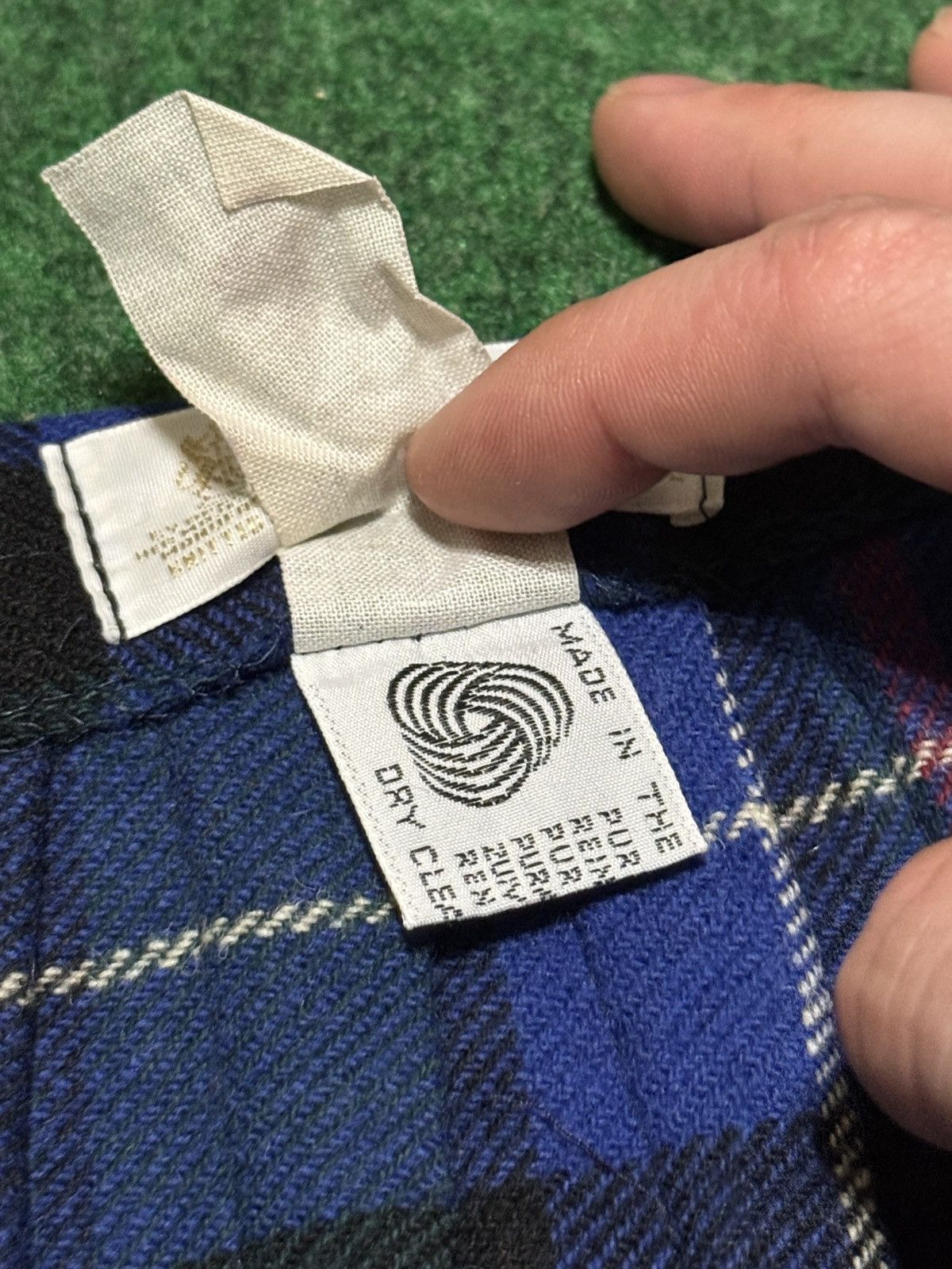 Vintage Vintage Plaid Pringle Of Scotland 70s Retro Scottish Skirt Size 32" / US 10 / IT 46 - 3 Thumbnail