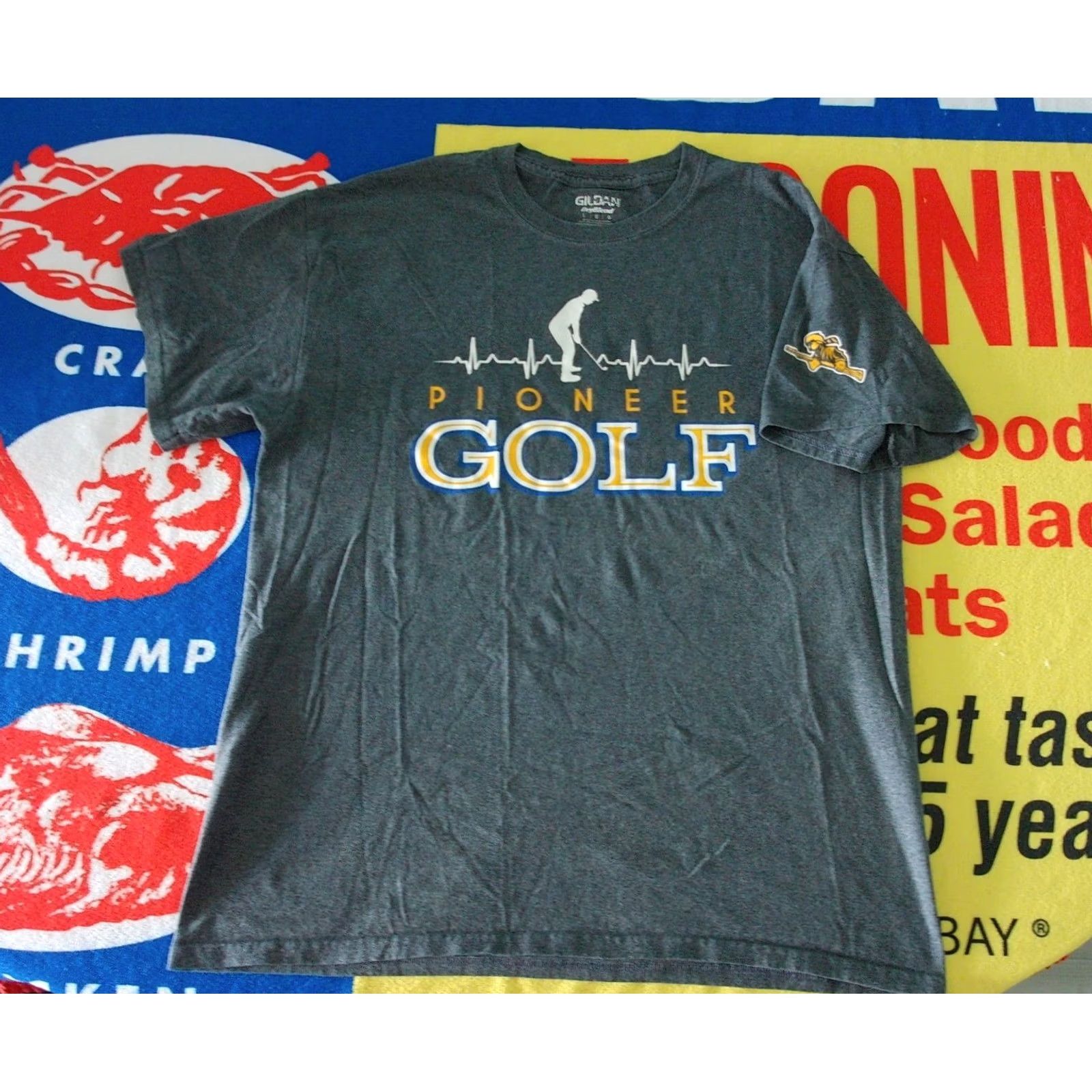 Gildan VINTAGE TRICO High School PIONEERS GOLF logo T Shirt Mens Large gray Nike? Size US L / EU 52-54 / 3 - 2 Thumbnail
