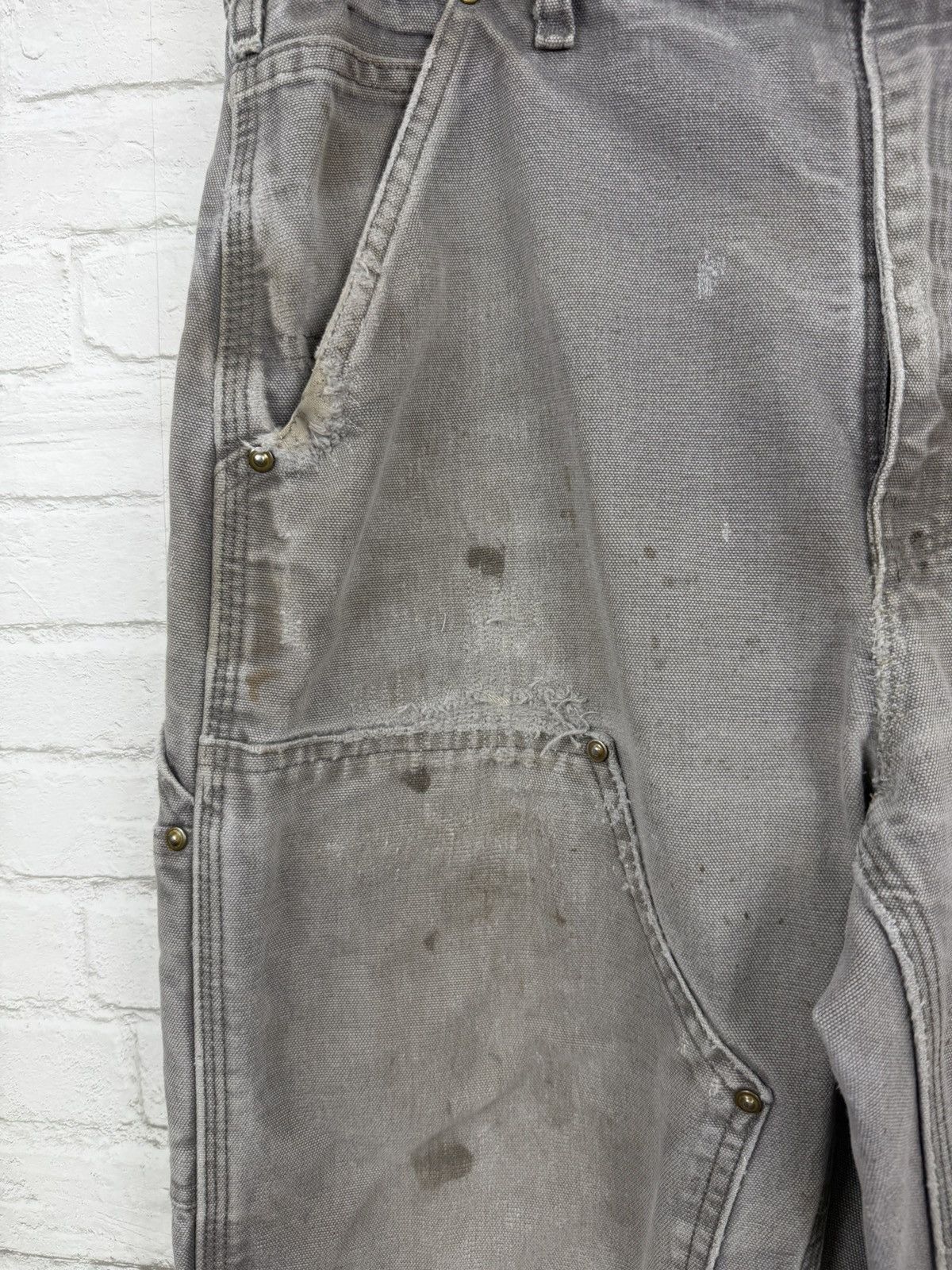 Carhartt (32x31) CRAZY THRASHED FADED Carhartt Double Knee Pants Size US 32 / EU 48 - 4 Thumbnail